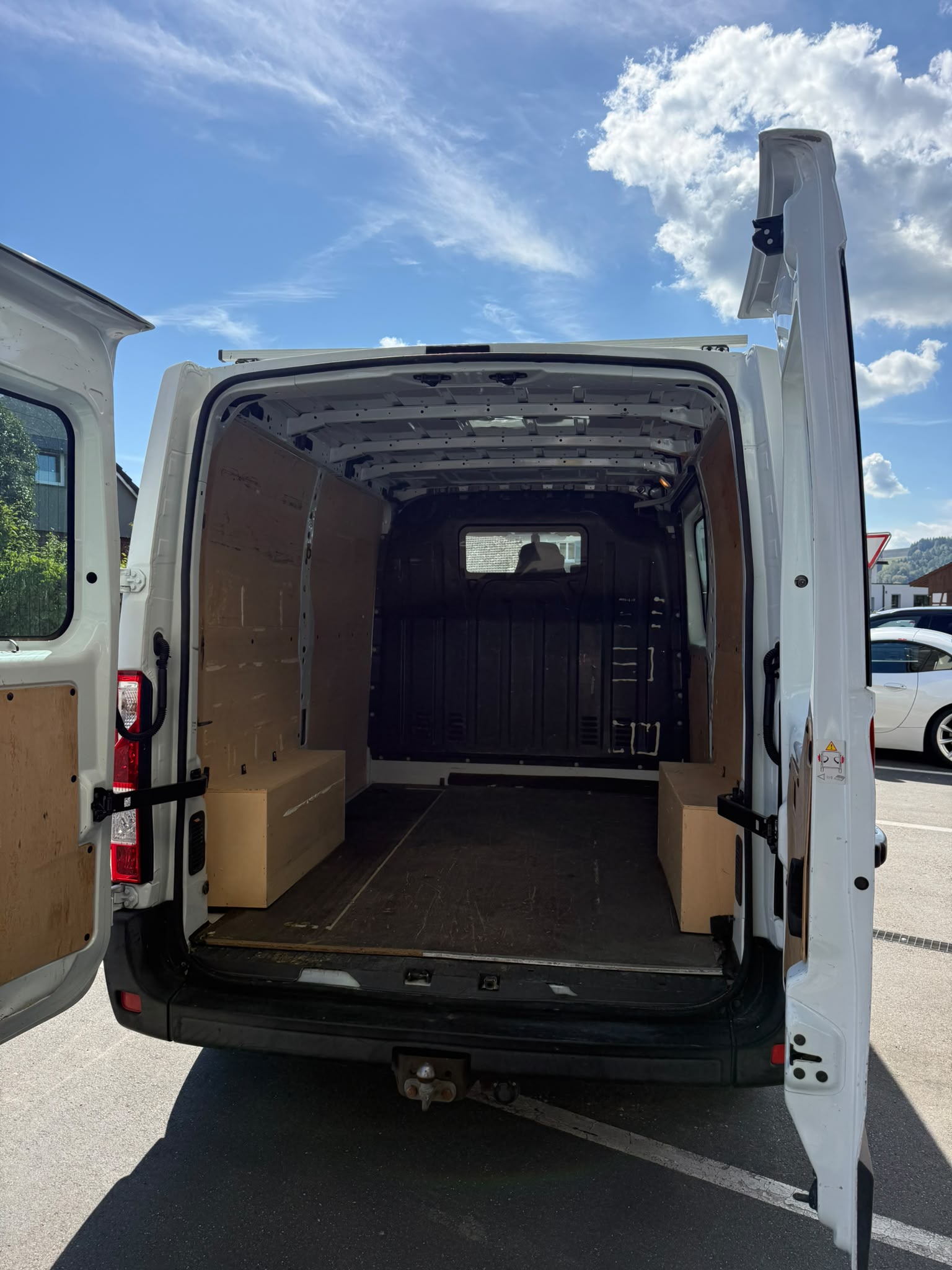 RENAULT Master T33 2.3dCi 125 L1H1-image-8
