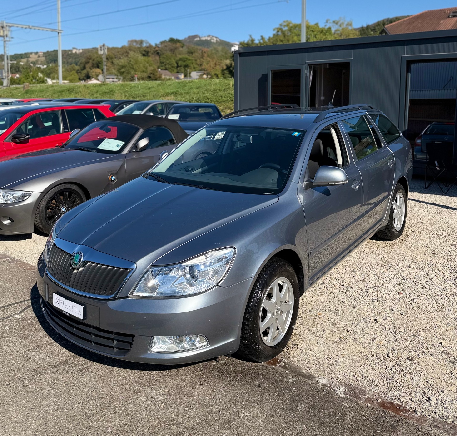SKODA Octavia 1.6 TDI Elegance **Frisch ab MFK**. Aus erster Hand!**Garantie**-image-6