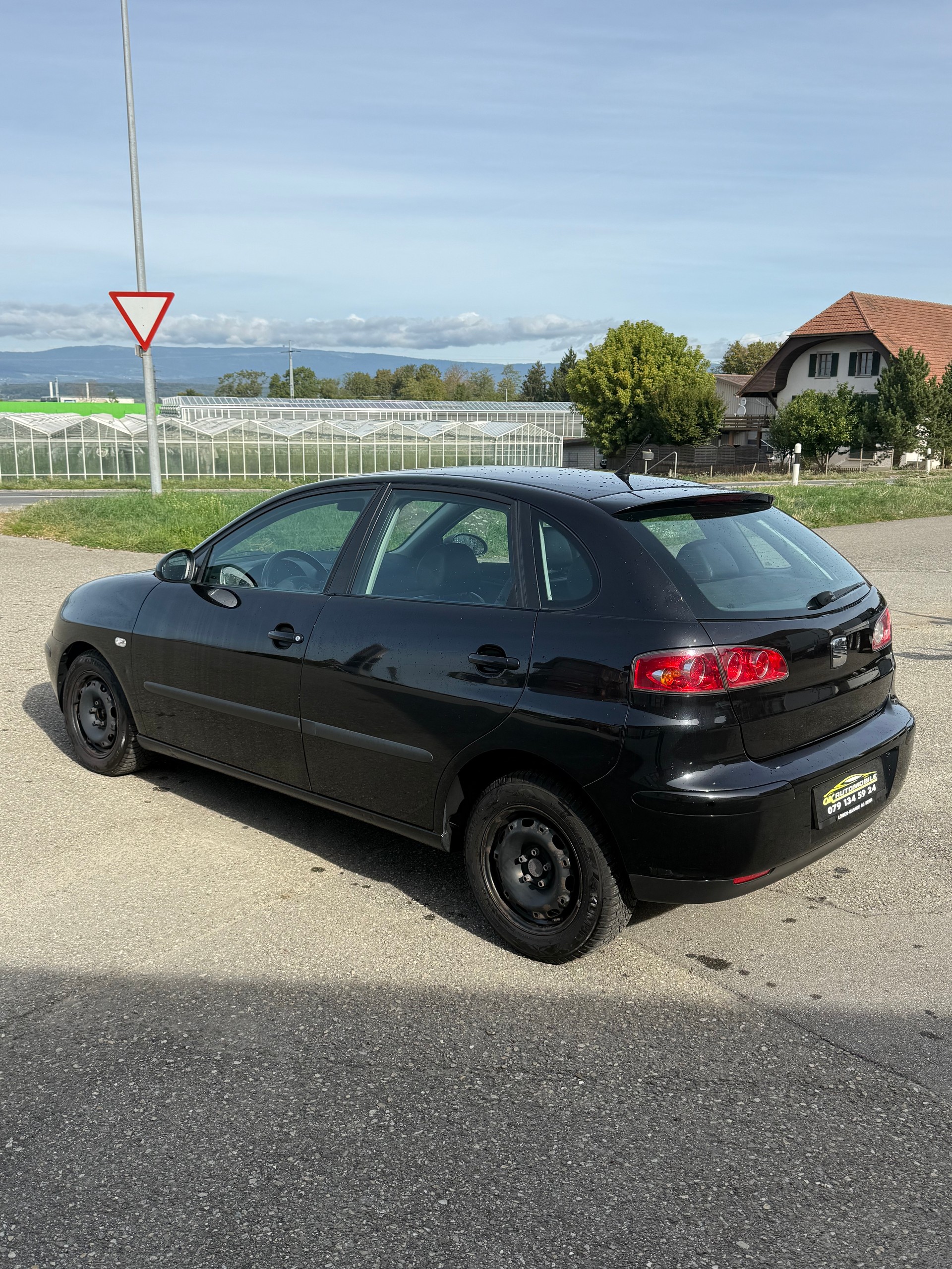 SEAT Ibiza 1.4 16V Sport-image-2