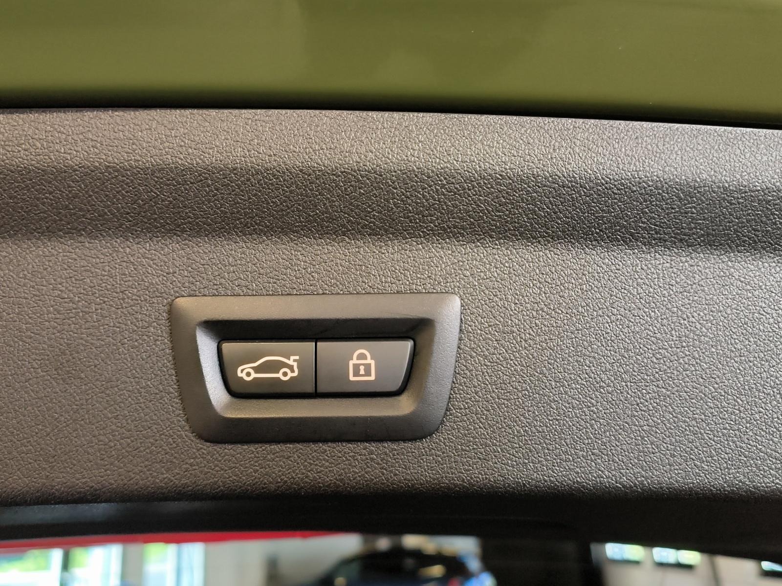 BMW 1er Reihe F40 M135i xDrive-image-23