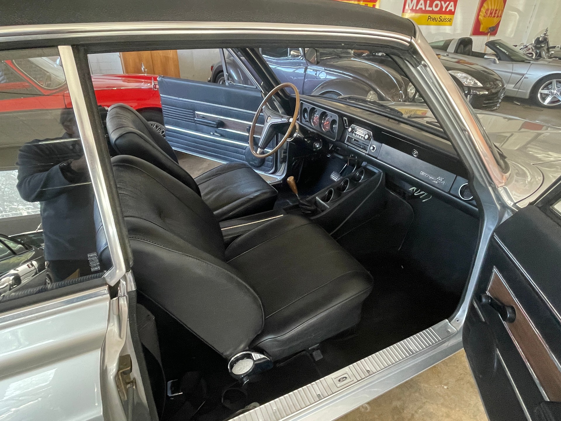 FORD Taunus 20 M RS V6 2.3 Liter Coupé-image-9