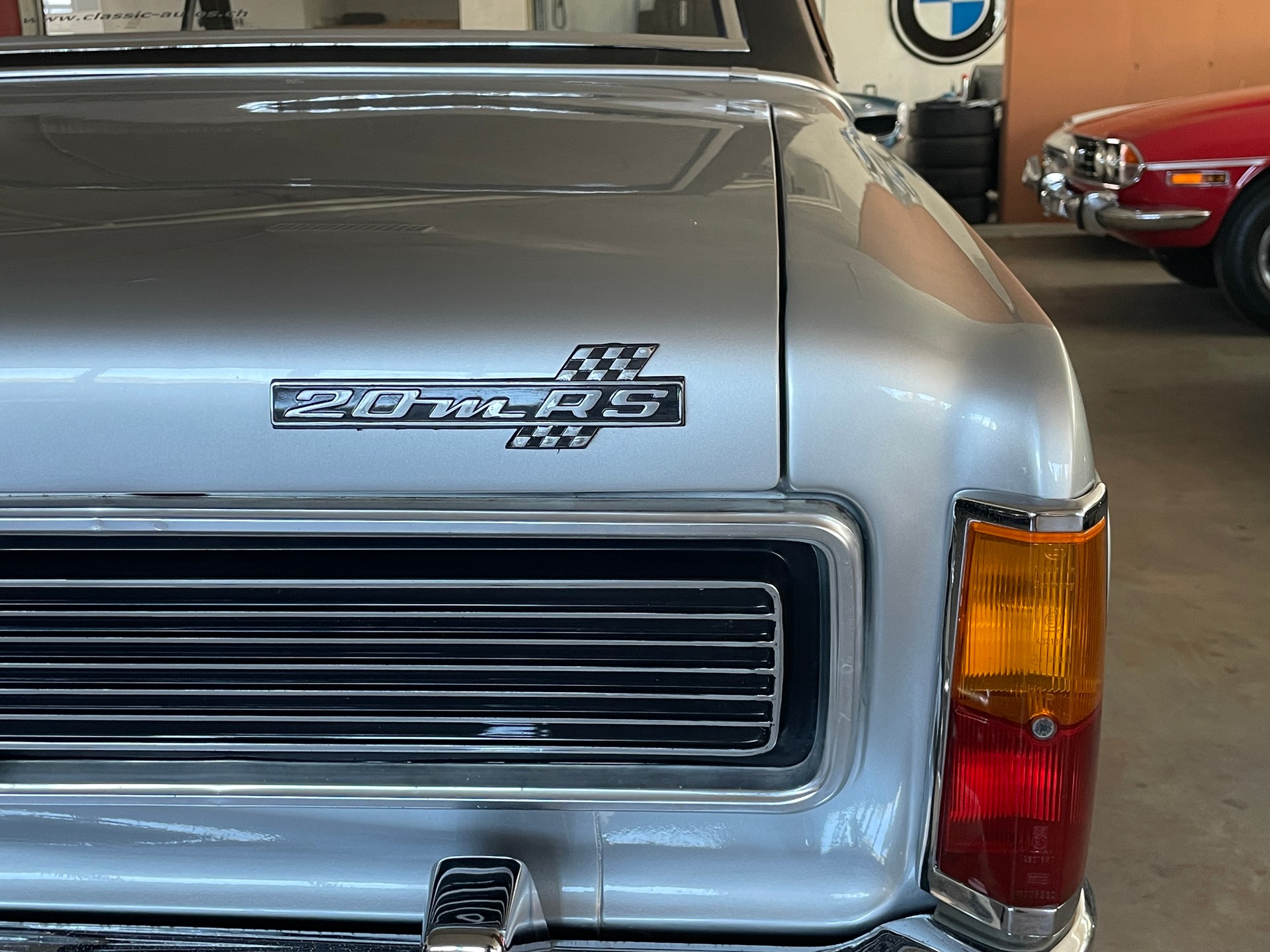 FORD Taunus 20 M RS V6 2.3 Liter Coupé-image-4