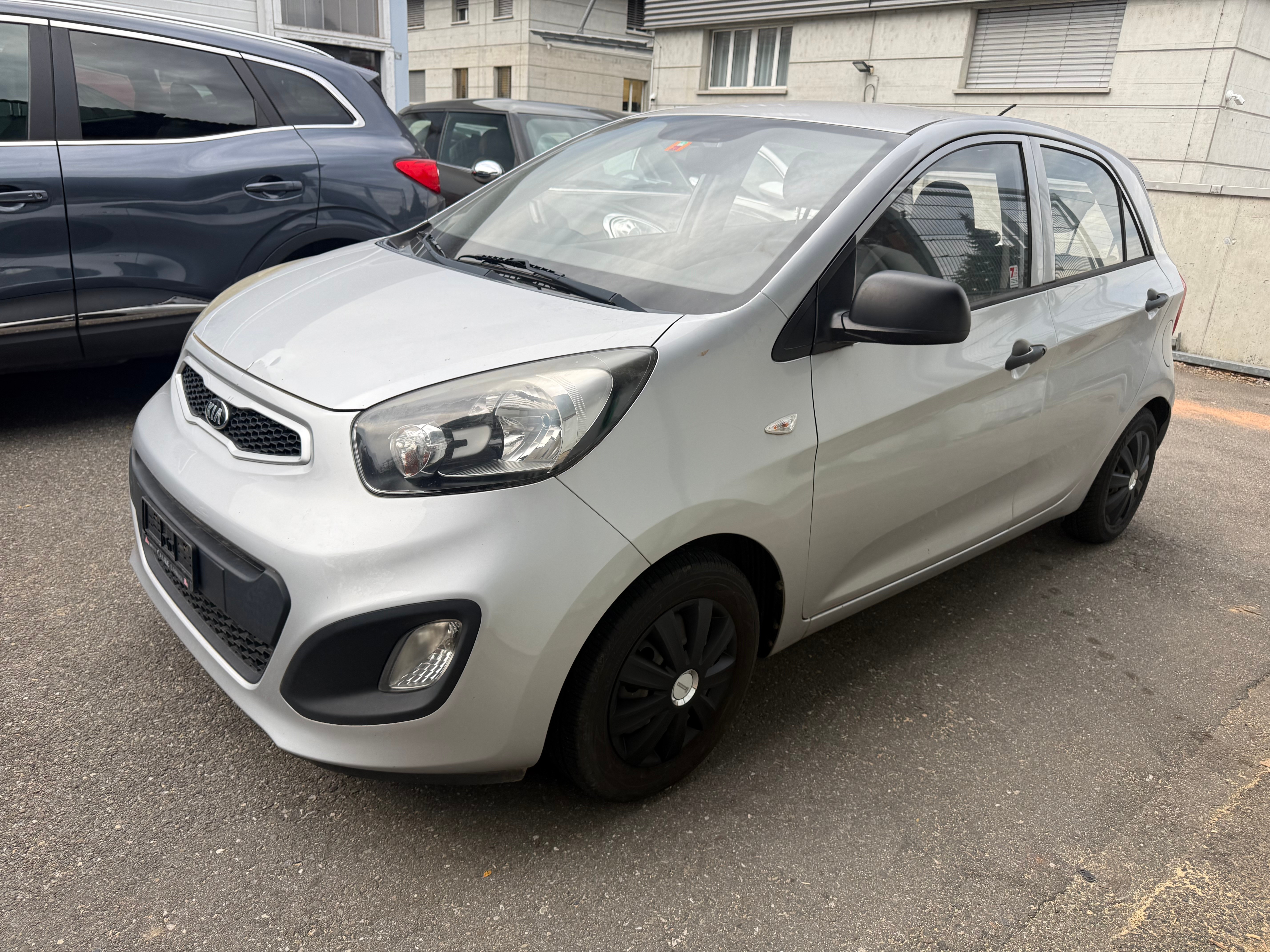 Car photo