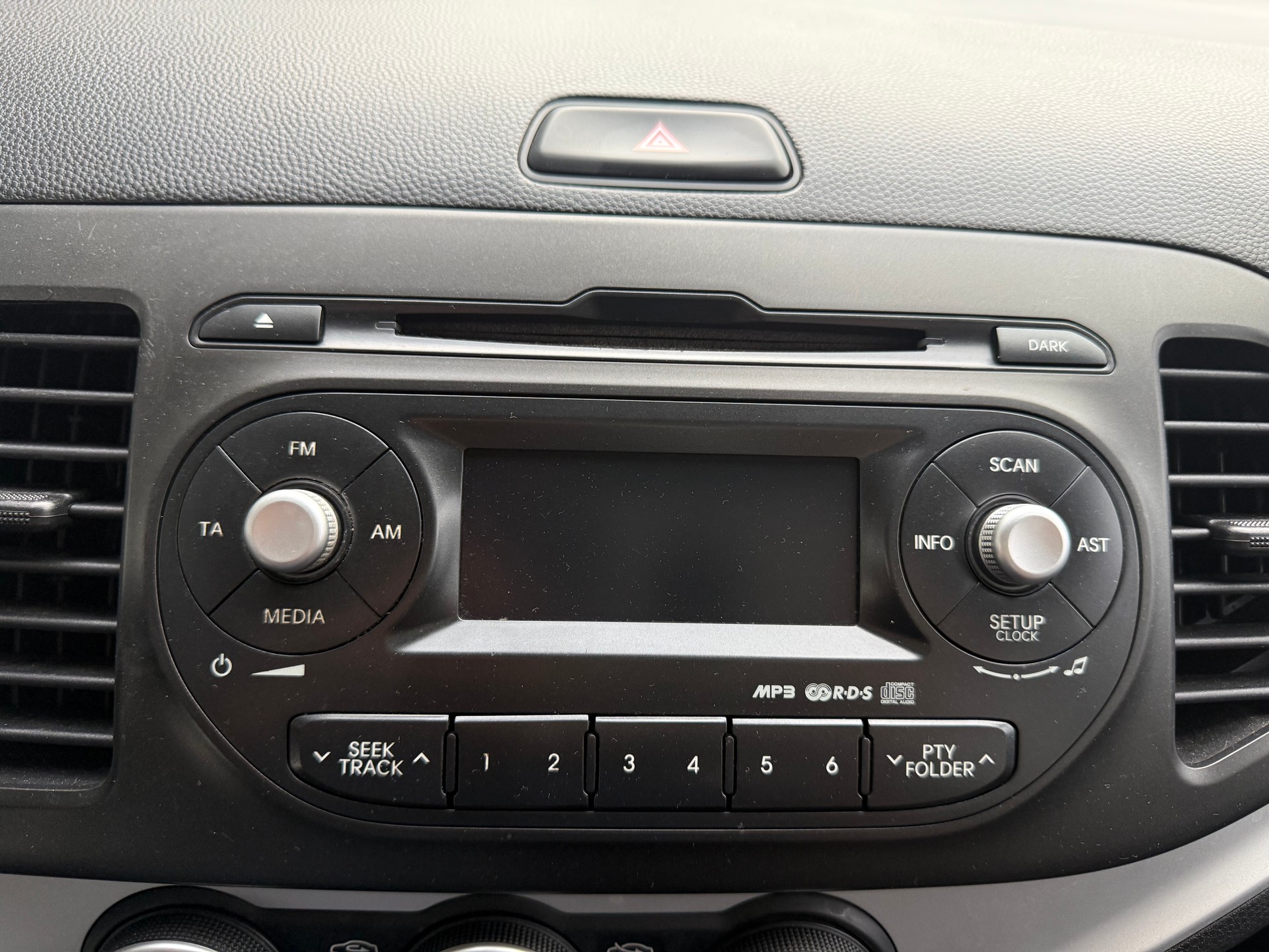 KIA Picanto 1.0 CVVT Basic-image-9