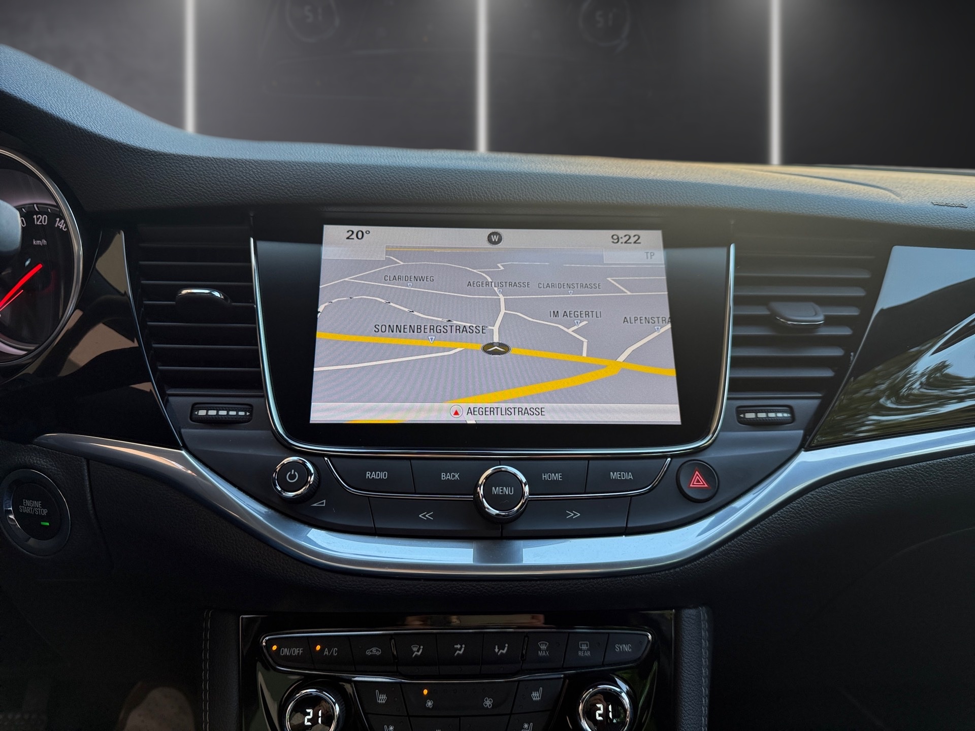 OPEL Astra 1.6i Turbo OPC Line-image-7