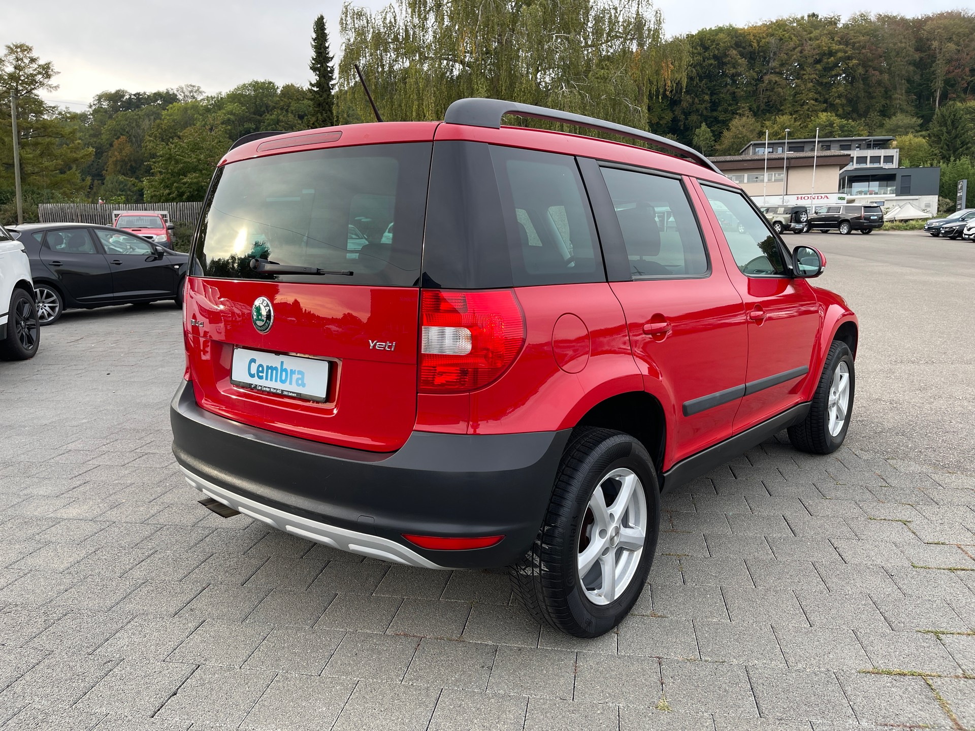 SKODA Yeti 2.0 TDI Clever 4x4-image-3