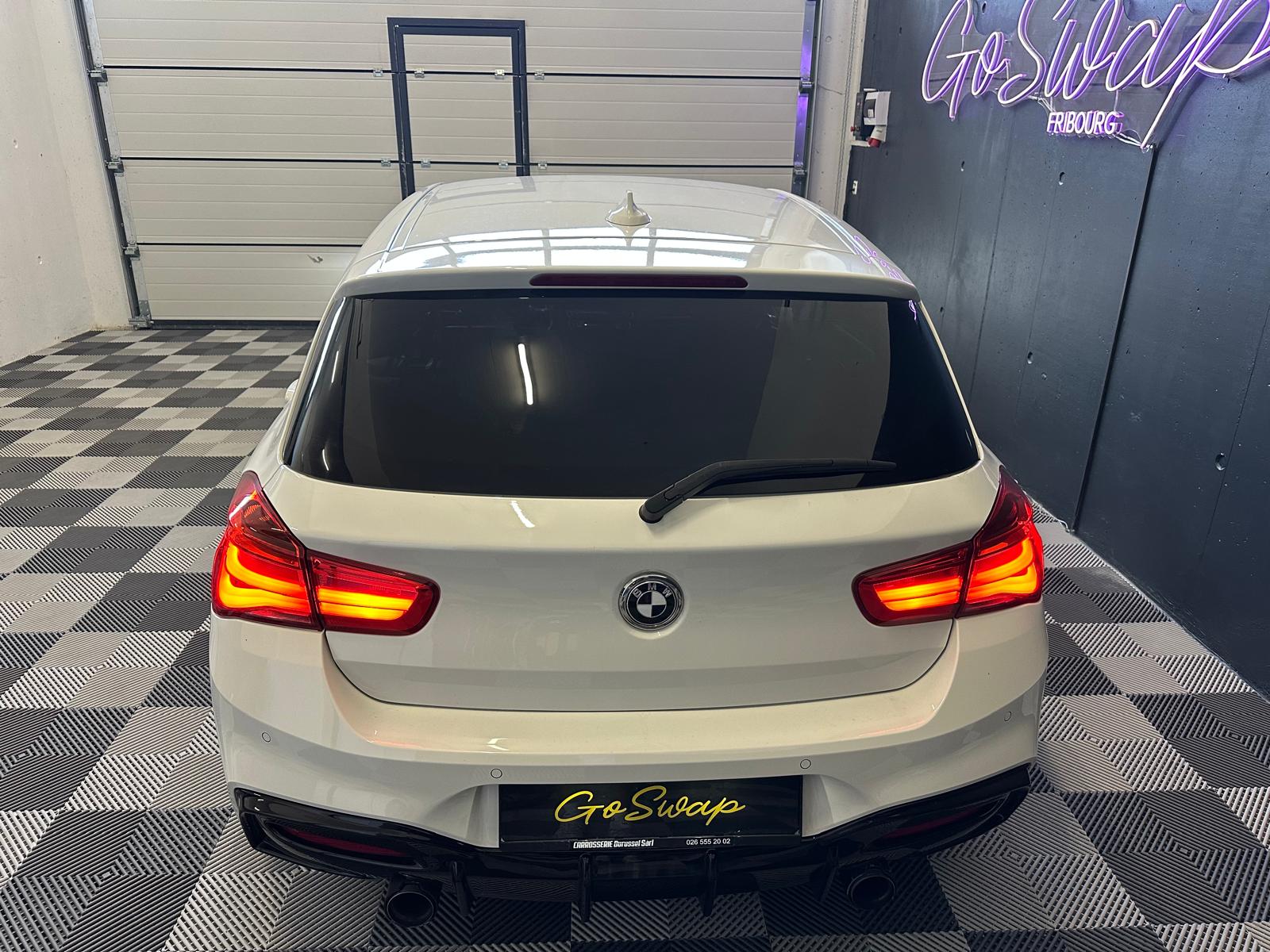 BMW M135i xDrive Steptronic-image-4