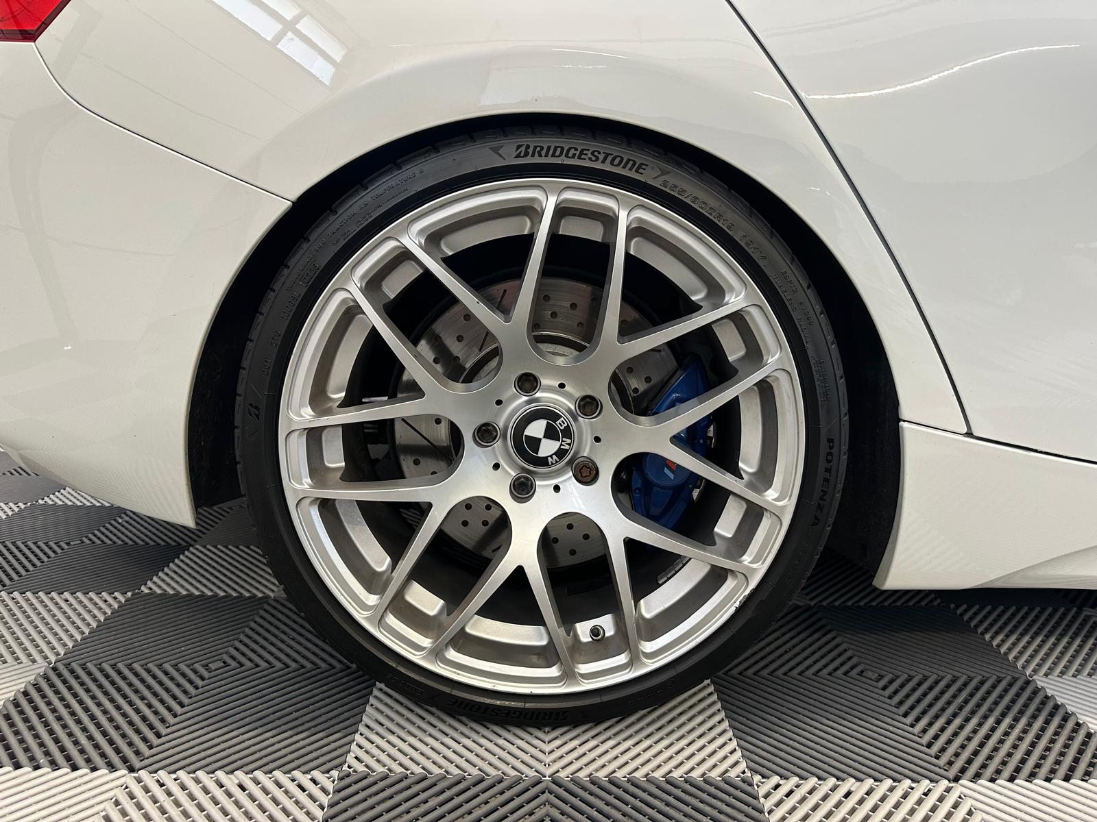 BMW M135i xDrive Steptronic-image-28