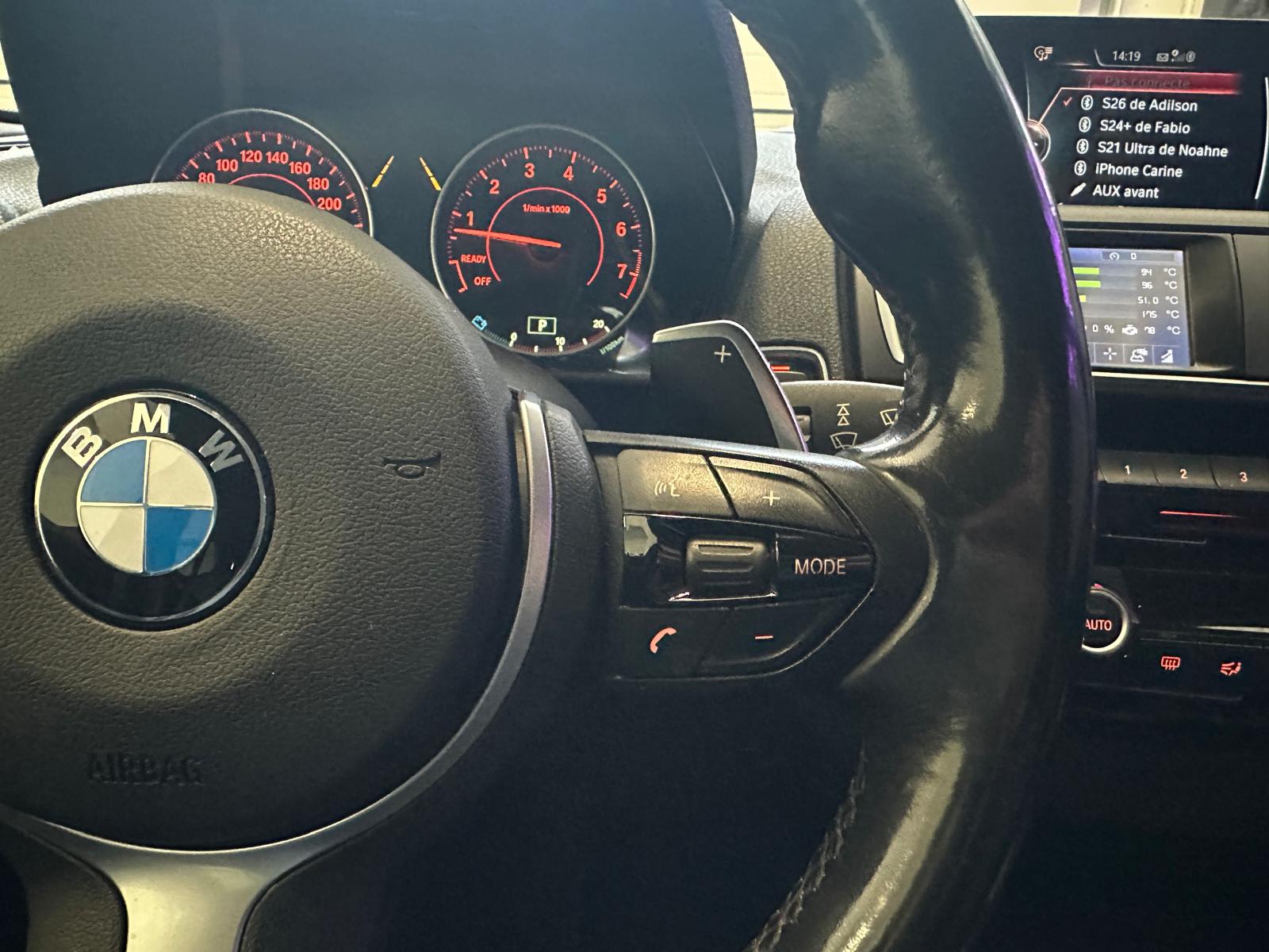 BMW M135i xDrive Steptronic-image-19