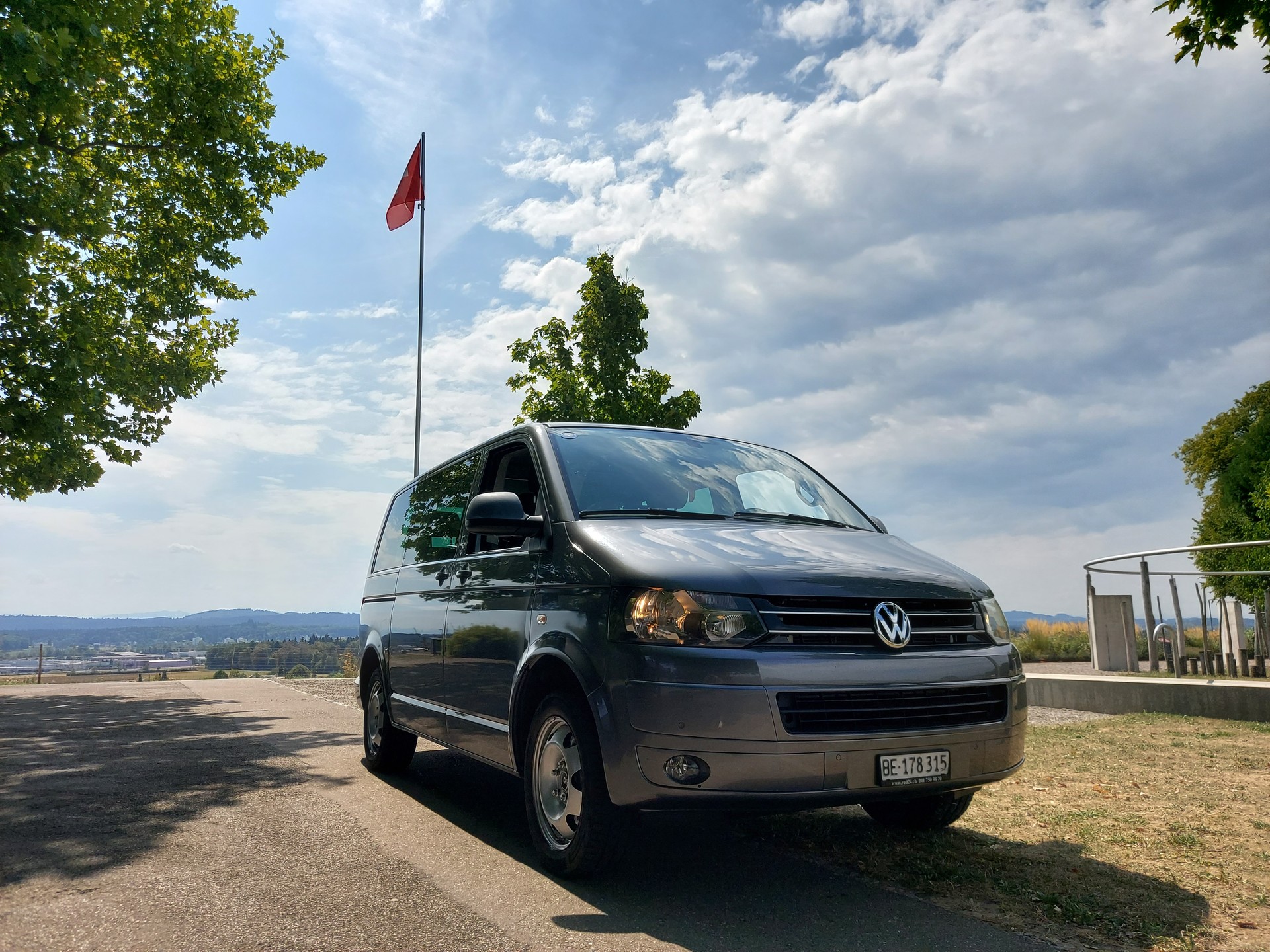 VW Special 4 Motion Comfortline-image-0