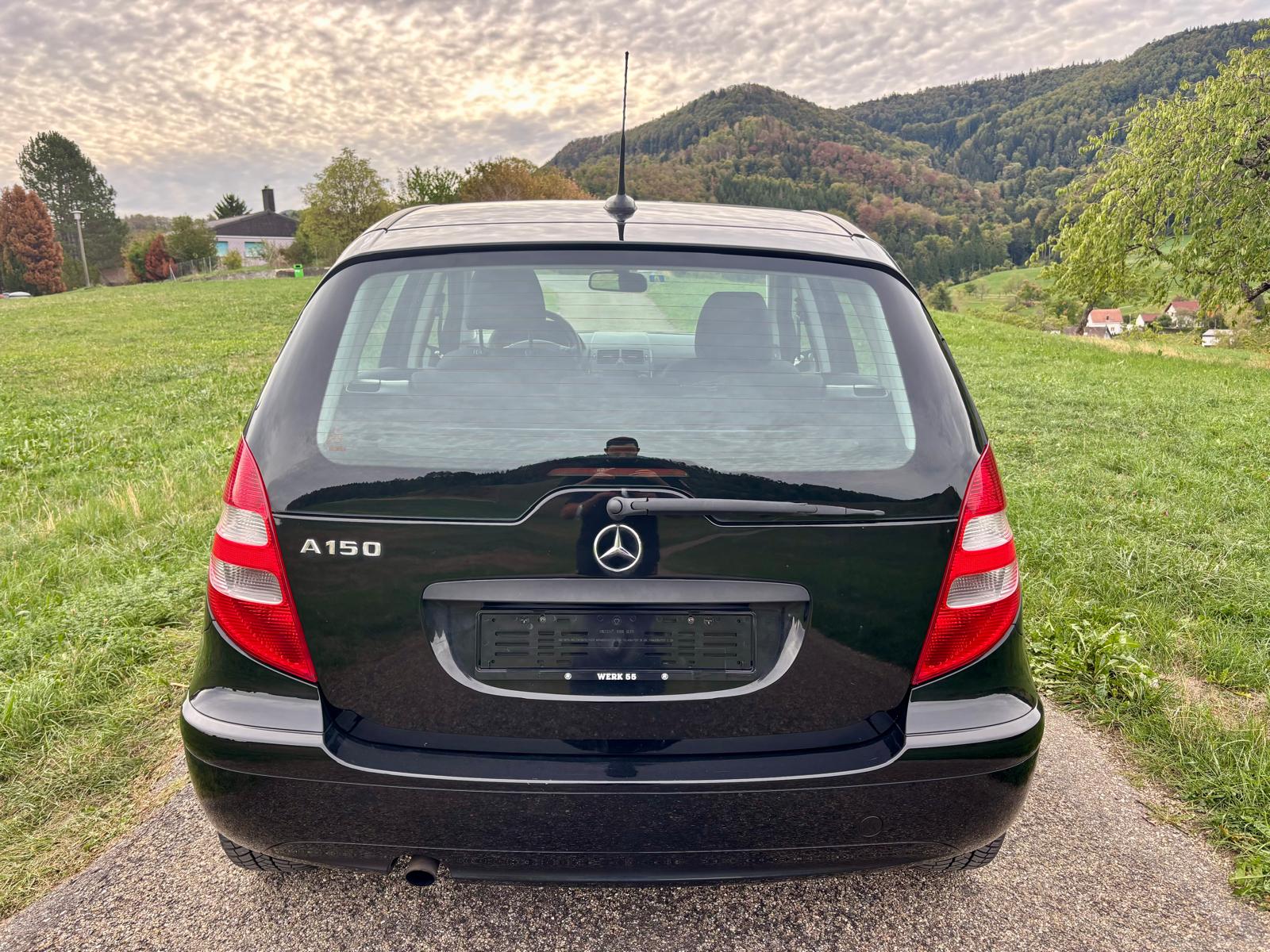 MERCEDES-BENZ A 150 Classic-image-3