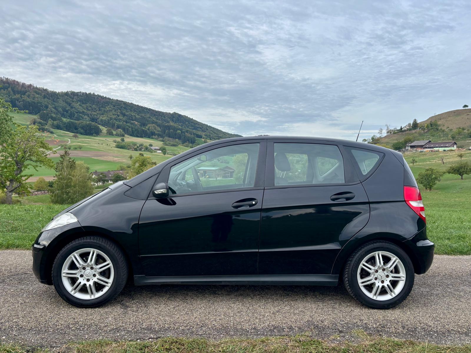 MERCEDES-BENZ A 150 Classic-image-1