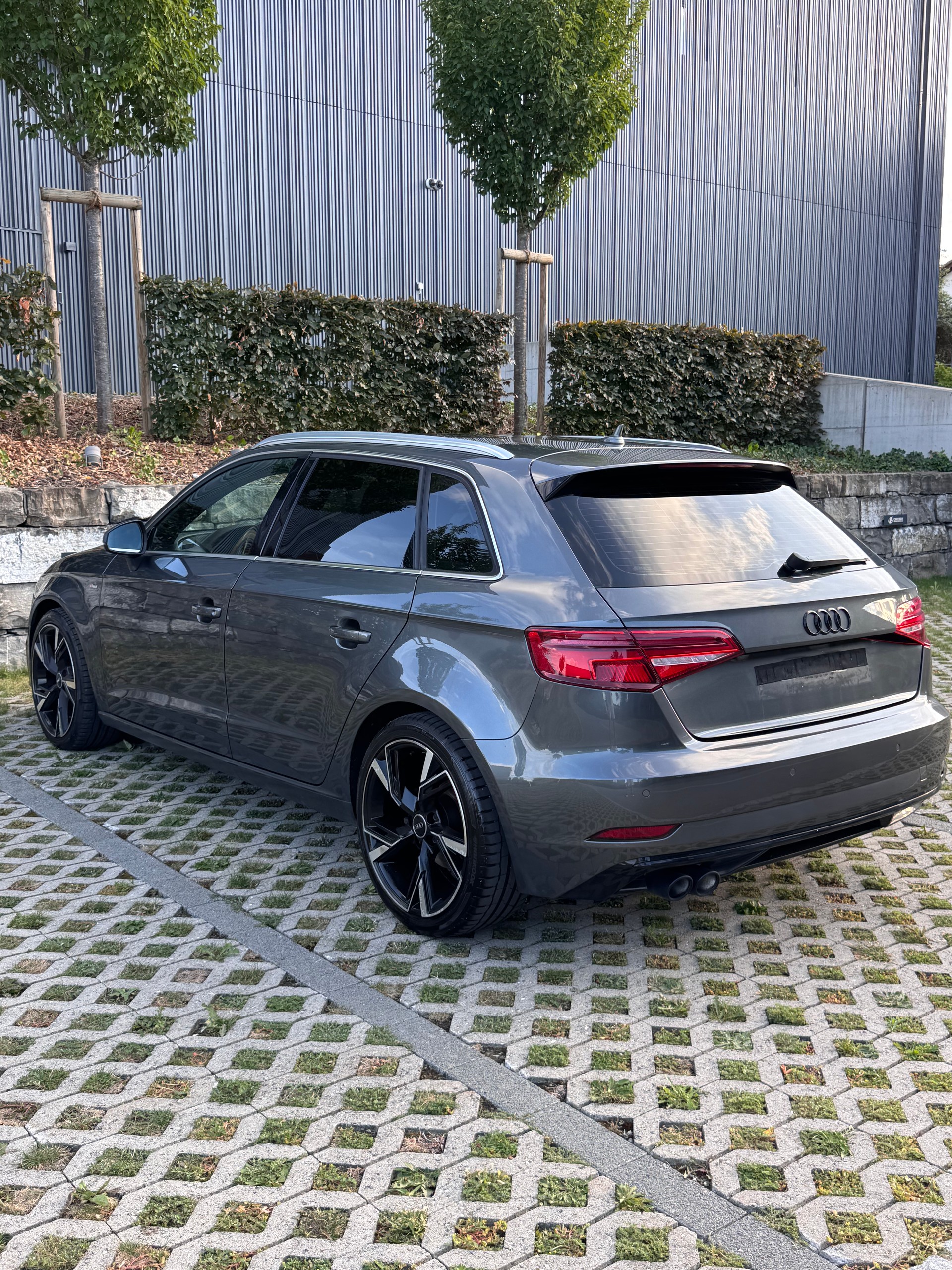 AUDI A3 Sportback 2.0 TDI Sport S-tronic-image-10