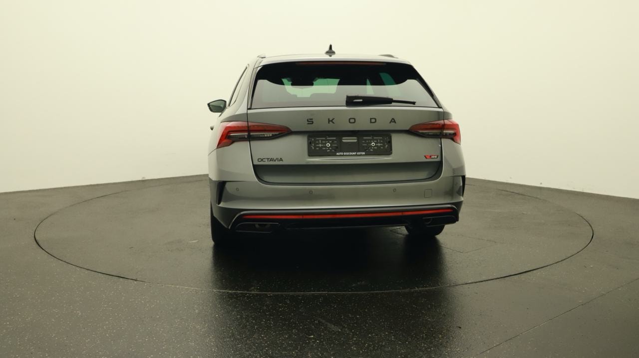 SKODA Octavia Combi 2.0 TSI DSG RS-showroom-element-3