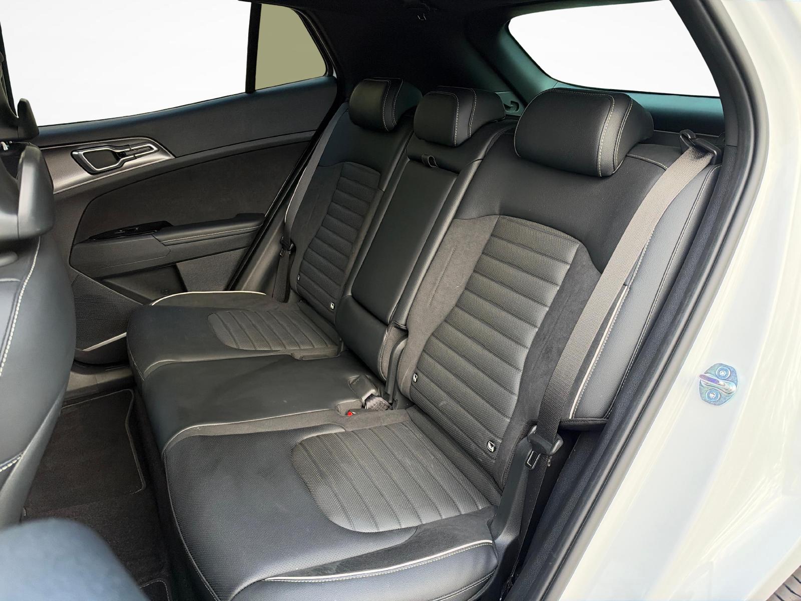 KIA Sportage 1.6 T-GDi PHEV GT-Line-image-10