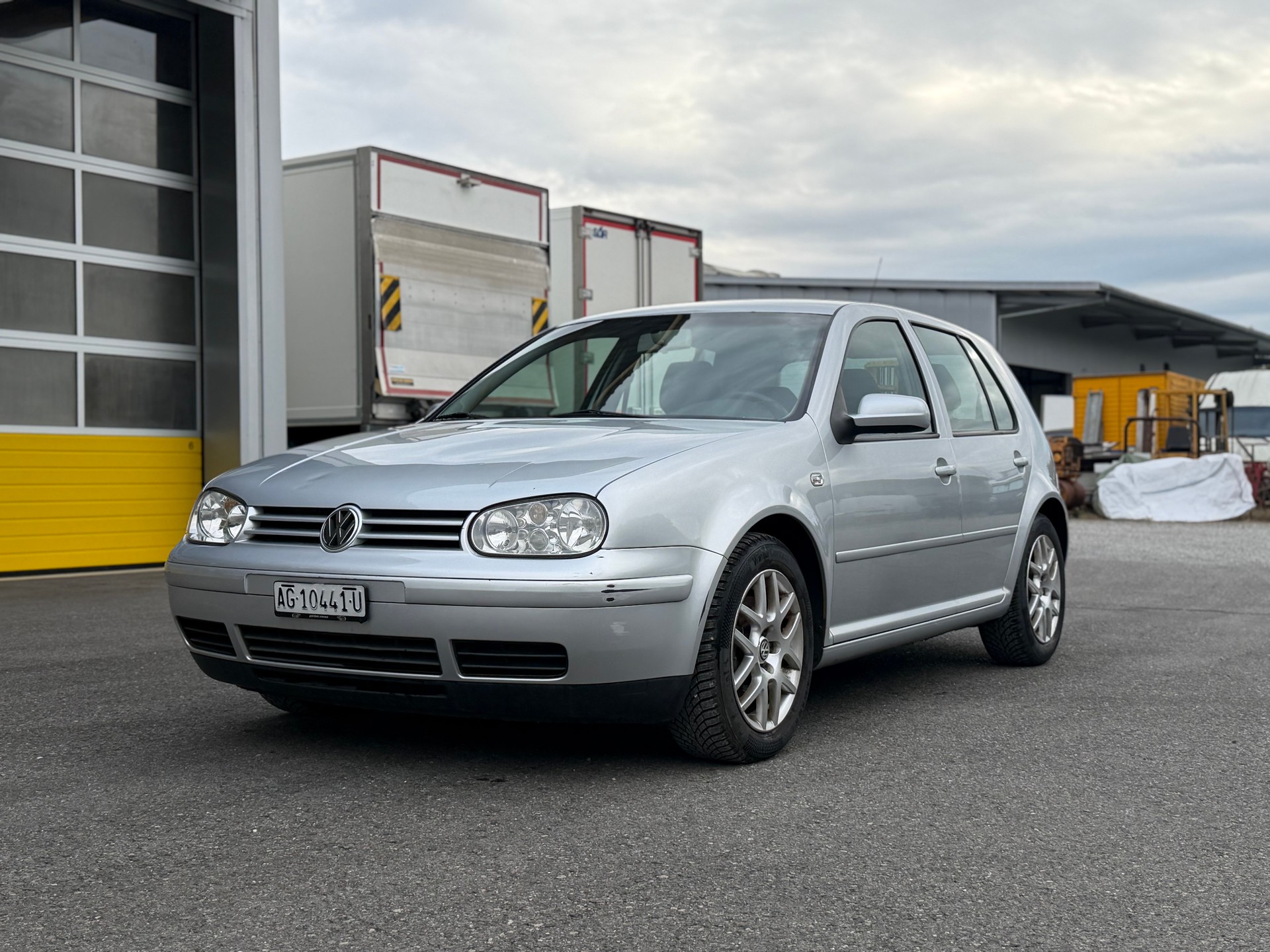 VW Golf 1.8 T GTI-image-0