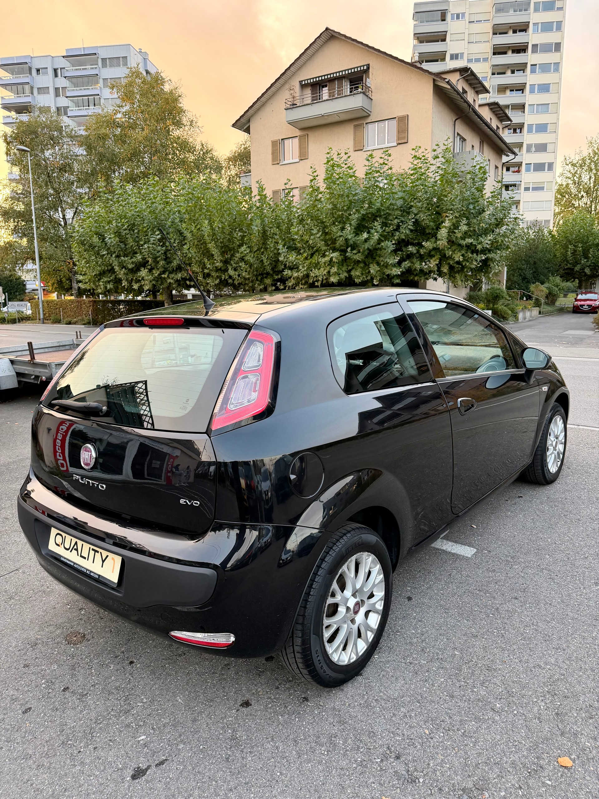 FIAT Punto Evo 1.4 16V Sporting-image-3