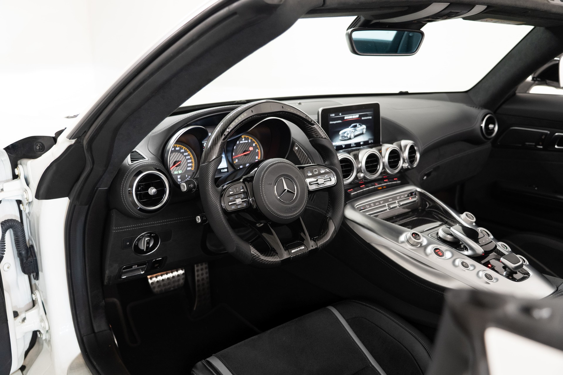 MERCEDES-BENZ AMG GT C Roadster - Ohne OPF - CH-Fahrzeug-image-9
