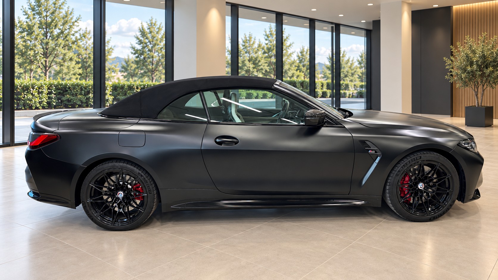 BMW M4 Cabrio Competition M xDrive-image-7