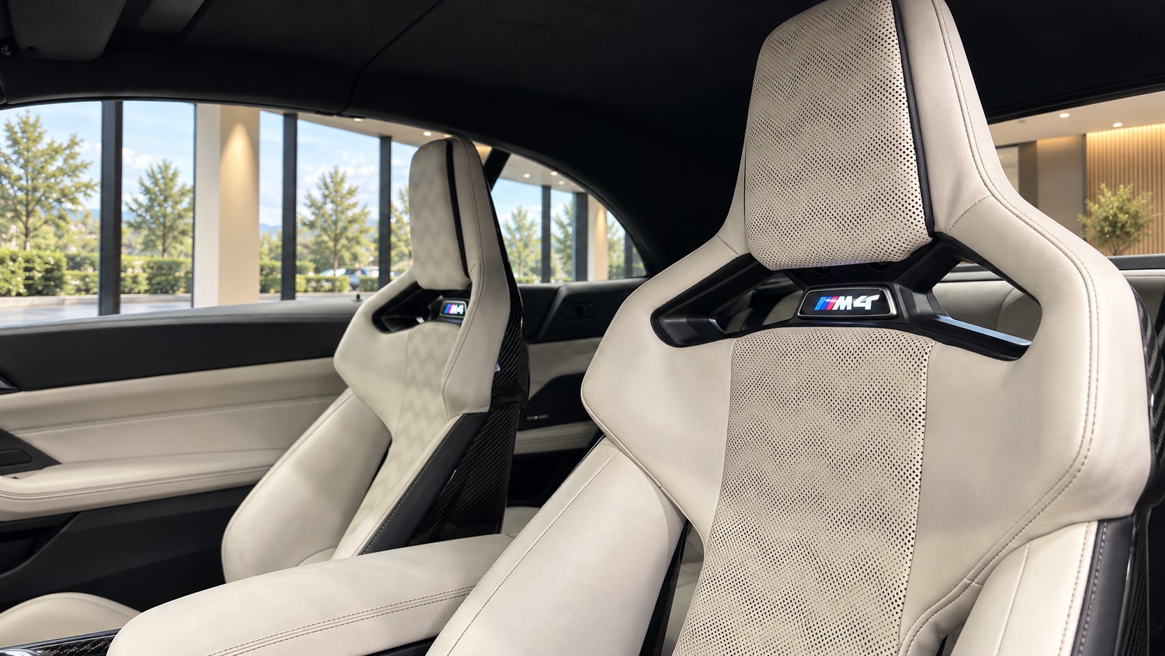 BMW M4 Cabrio Competition M xDrive-image-6