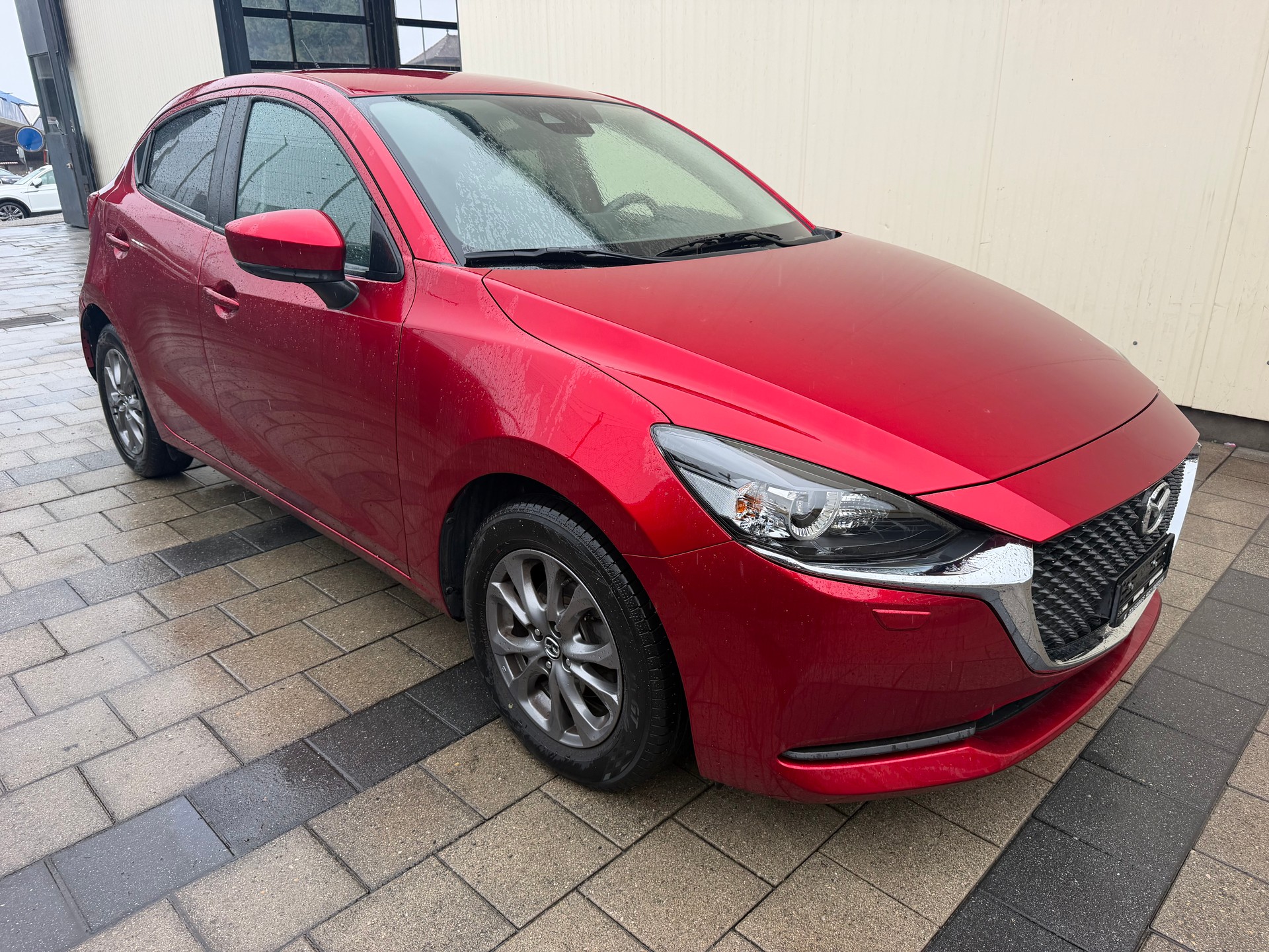 MAZDA 2 SKYACTIV-G 90 Revolution Automat-image-2