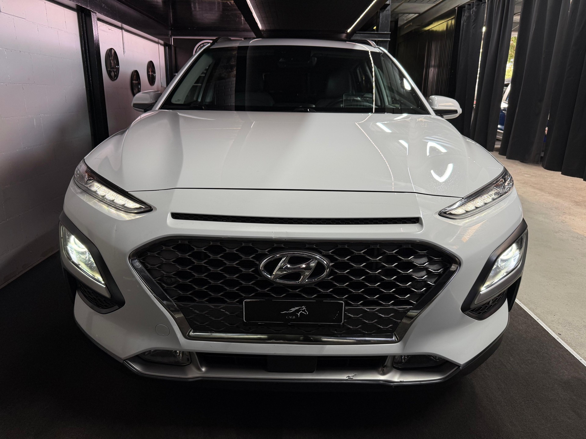 HYUNDAI Kona 1.6 T-GDi Launch Plus 4WD DCT-image-2