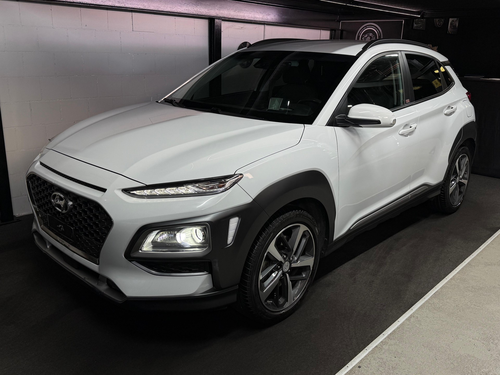 HYUNDAI Kona 1.6 T-GDi Launch Plus 4WD DCT-image-0