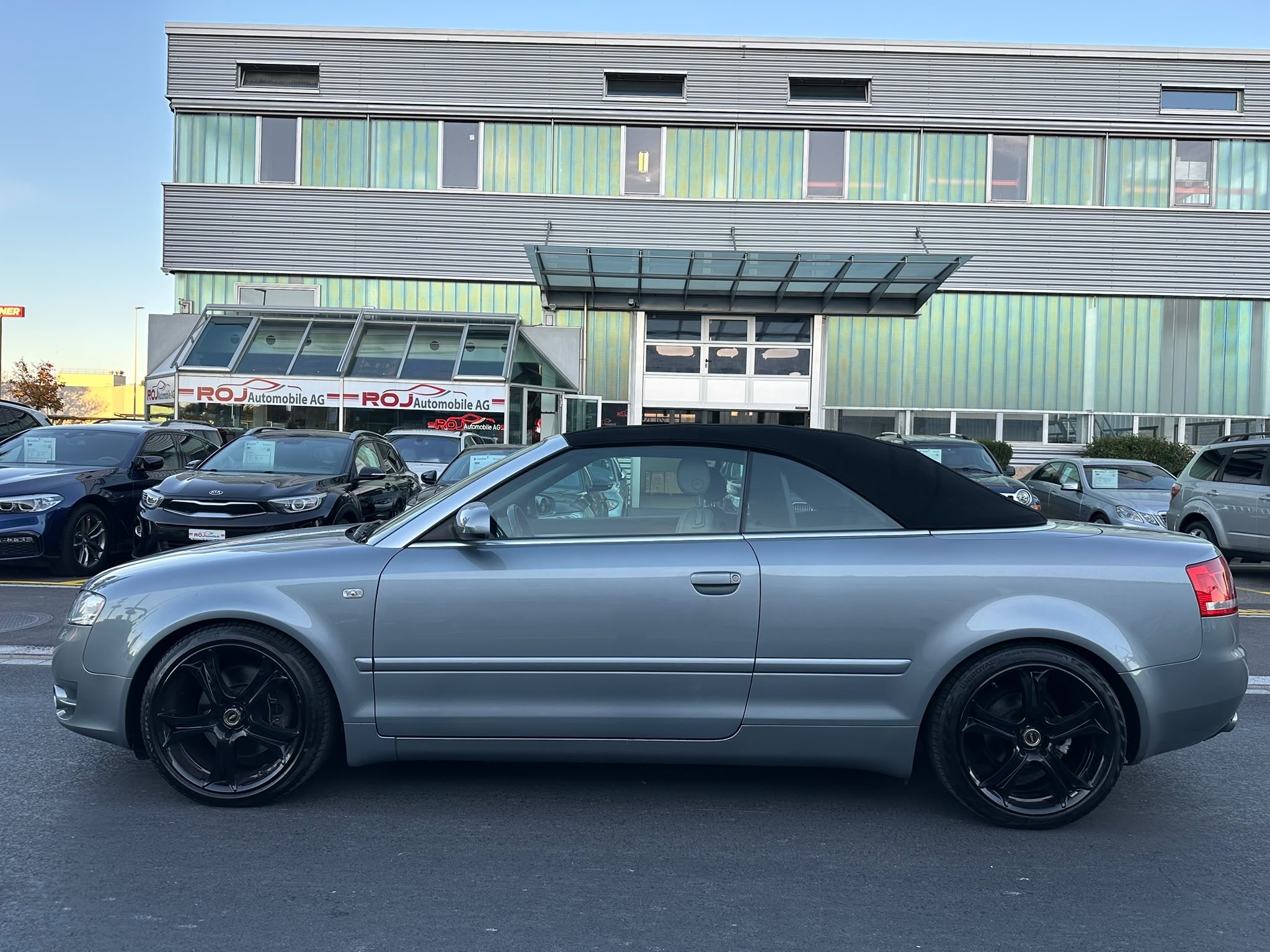 Car photo