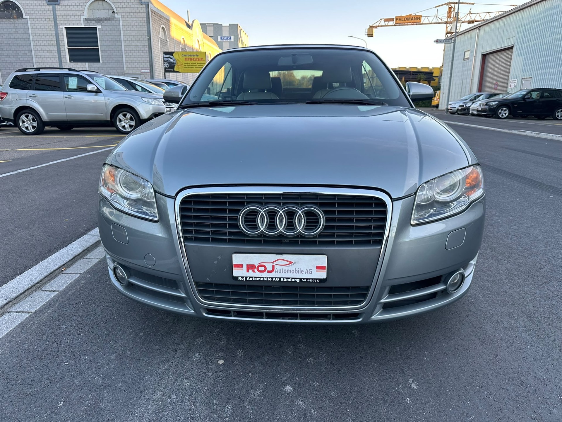 AUDI A4 Cabriolet 1.8 Turbo-image-2