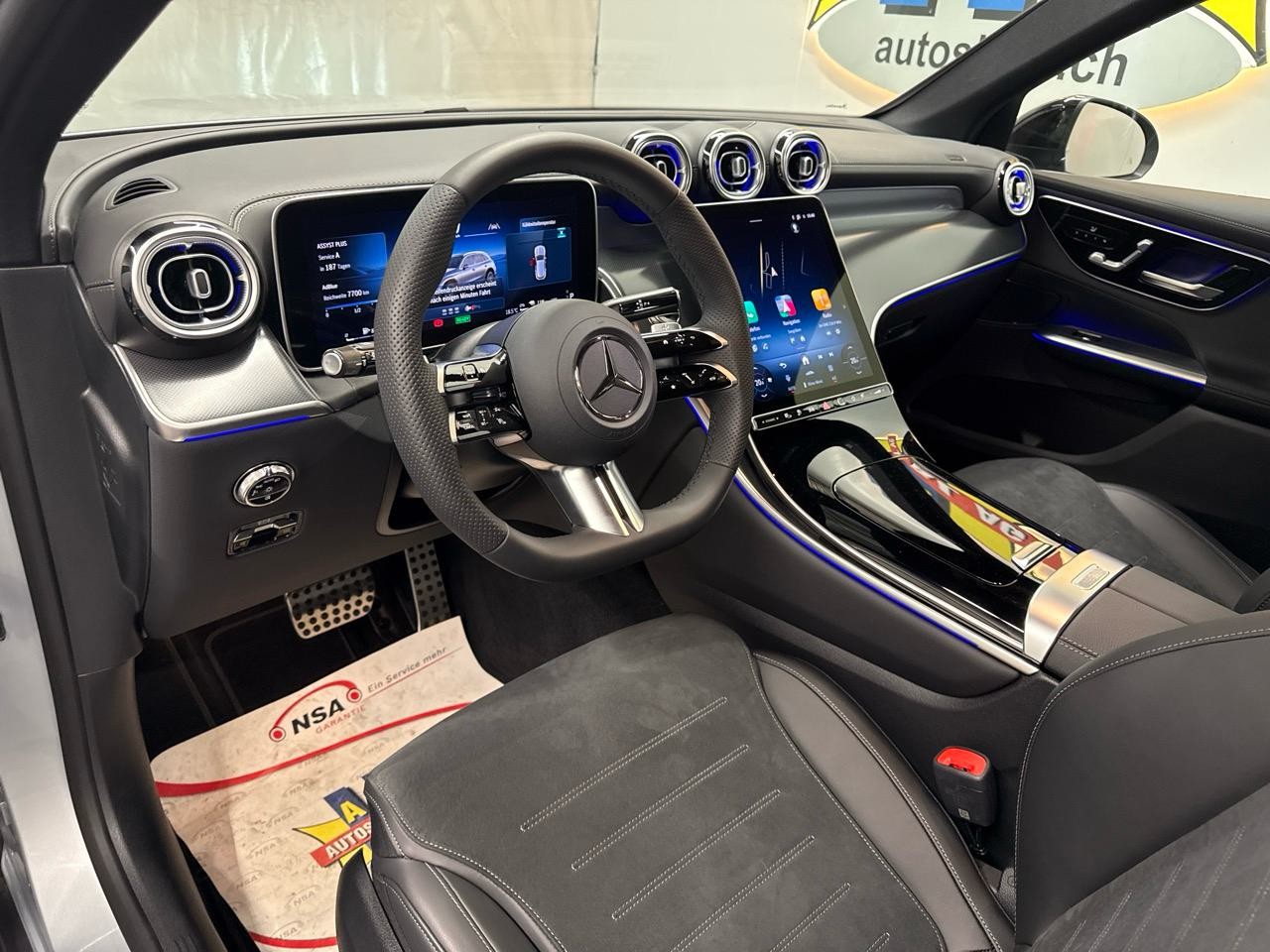 MERCEDES-BENZ GLC 300 de 4Matic EQ Star 9G-Tronic-image-2