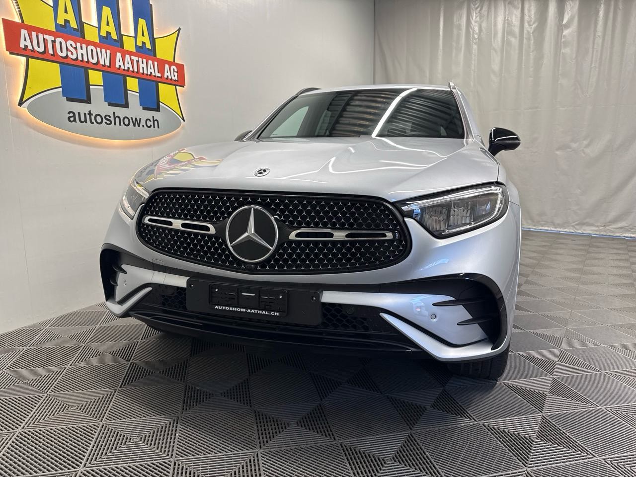 MERCEDES-BENZ GLC 300 de 4Matic EQ Star 9G-Tronic-image-12