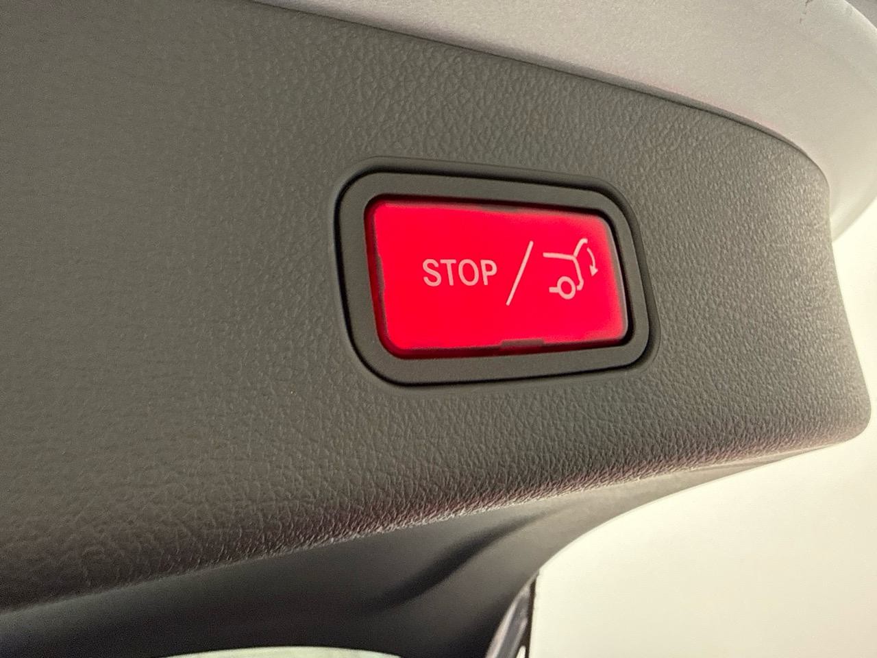 MERCEDES-BENZ GLC 300 de 4Matic EQ Star 9G-Tronic-image-10