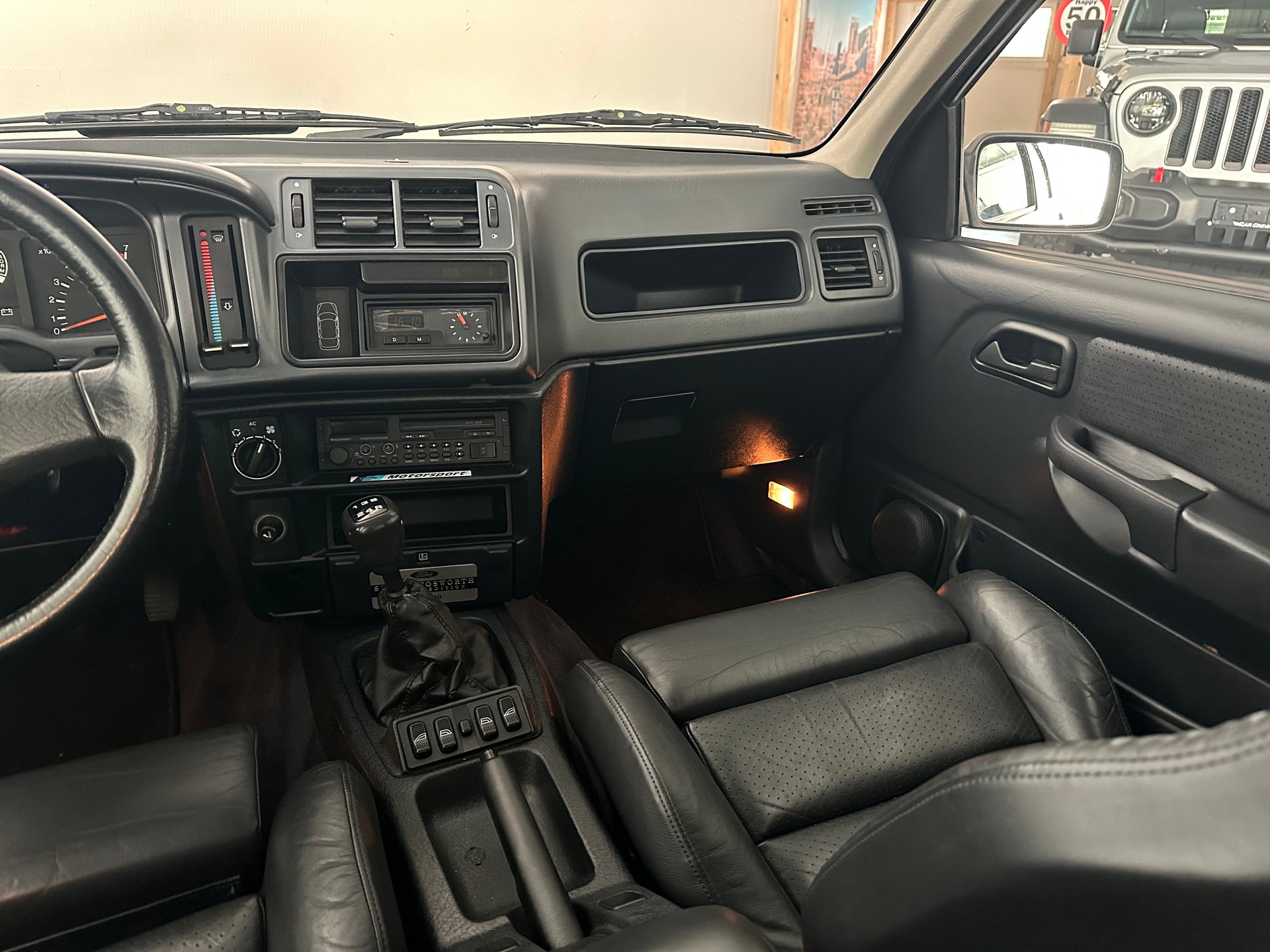 FORD Sierra 2.0i Cosworth 4x4 Limited Nr. 178/700-image-6