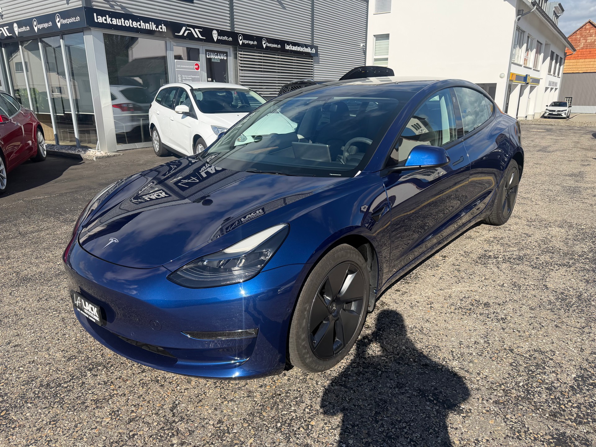 TESLA Model 3 Long Range Dual Motor AWD-image-2