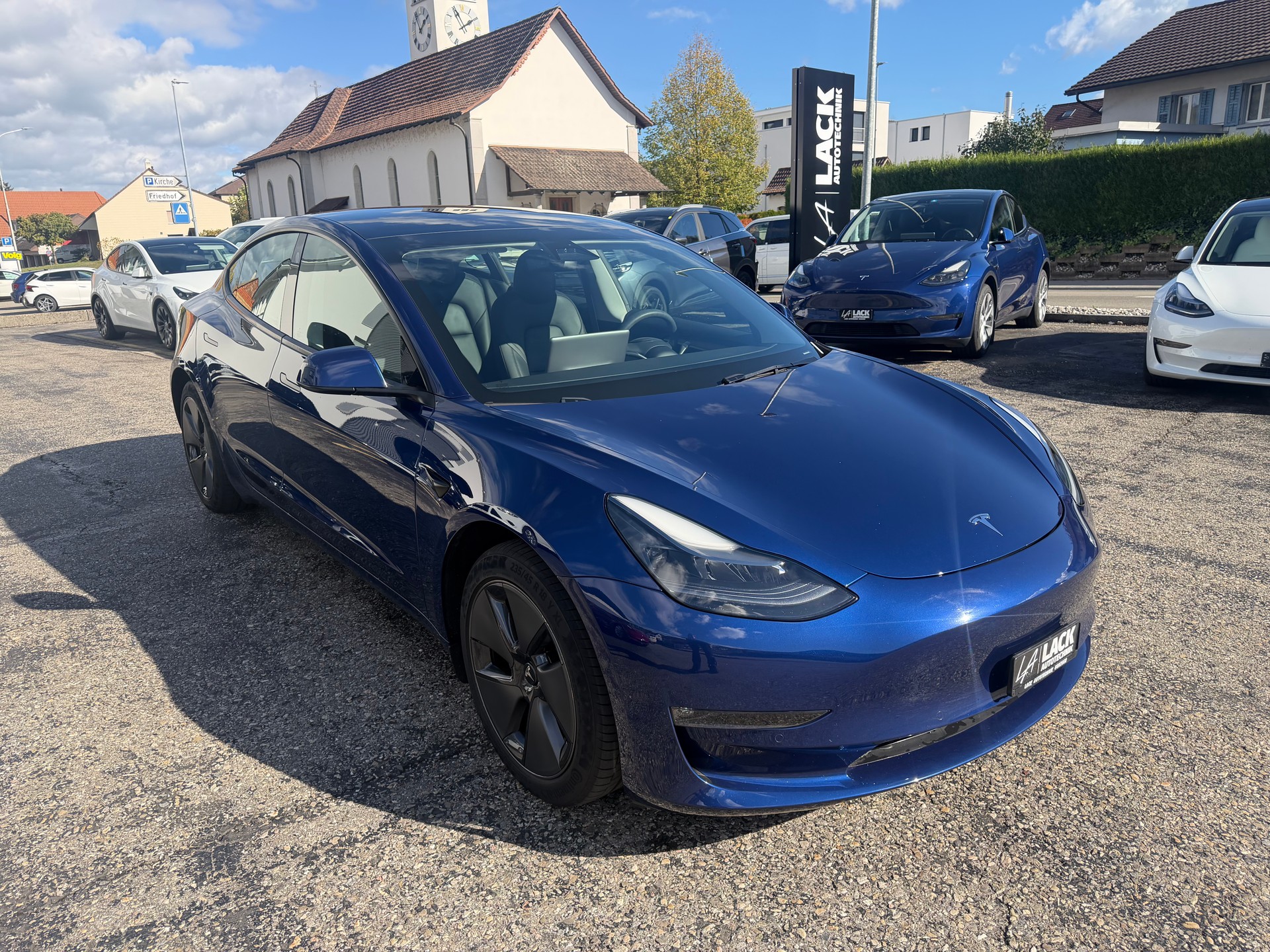 TESLA Model 3 Long Range Dual Motor AWD-image-4