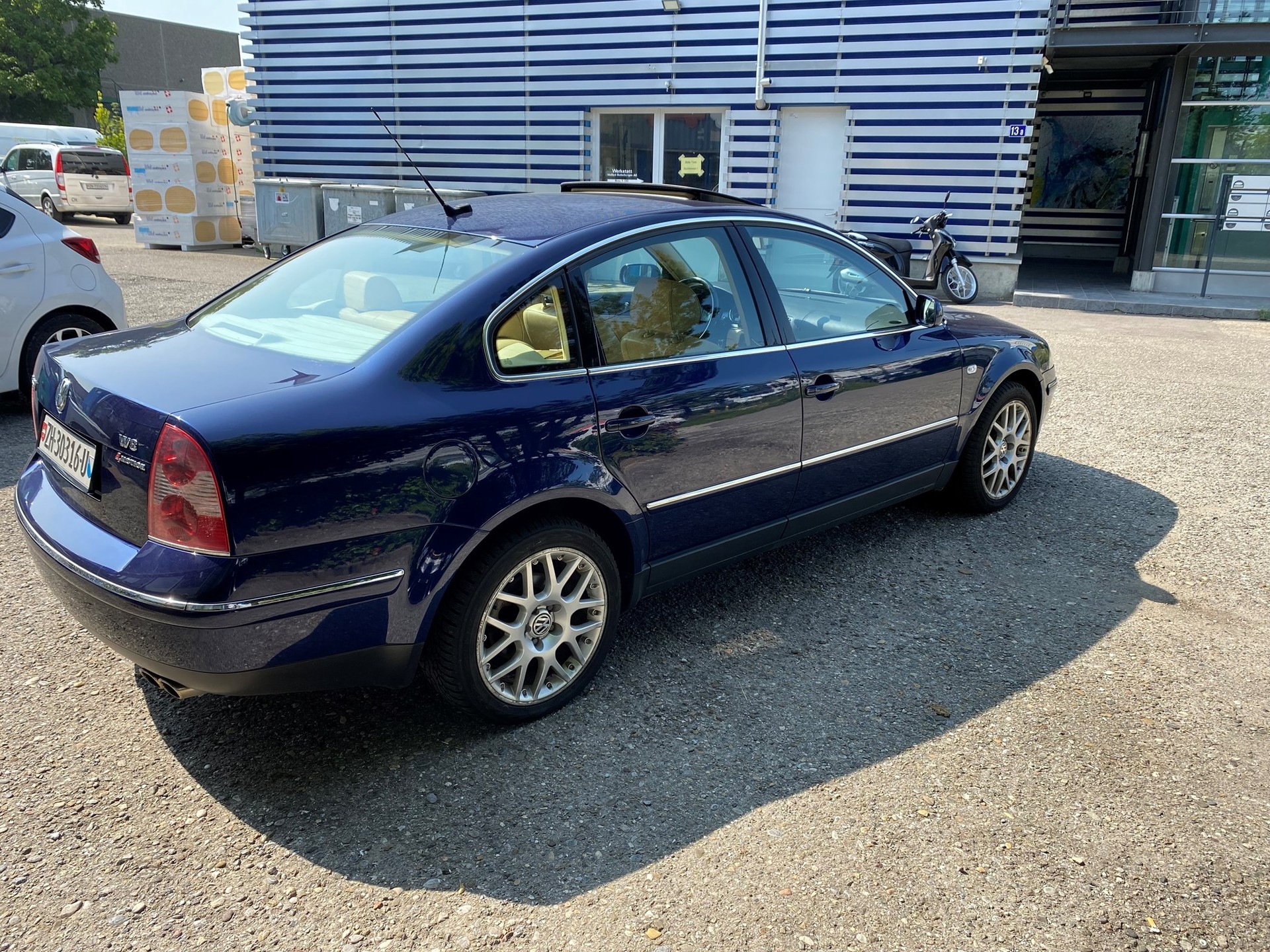 VW Passat 4.0 W8 4Motion Highline-image-2