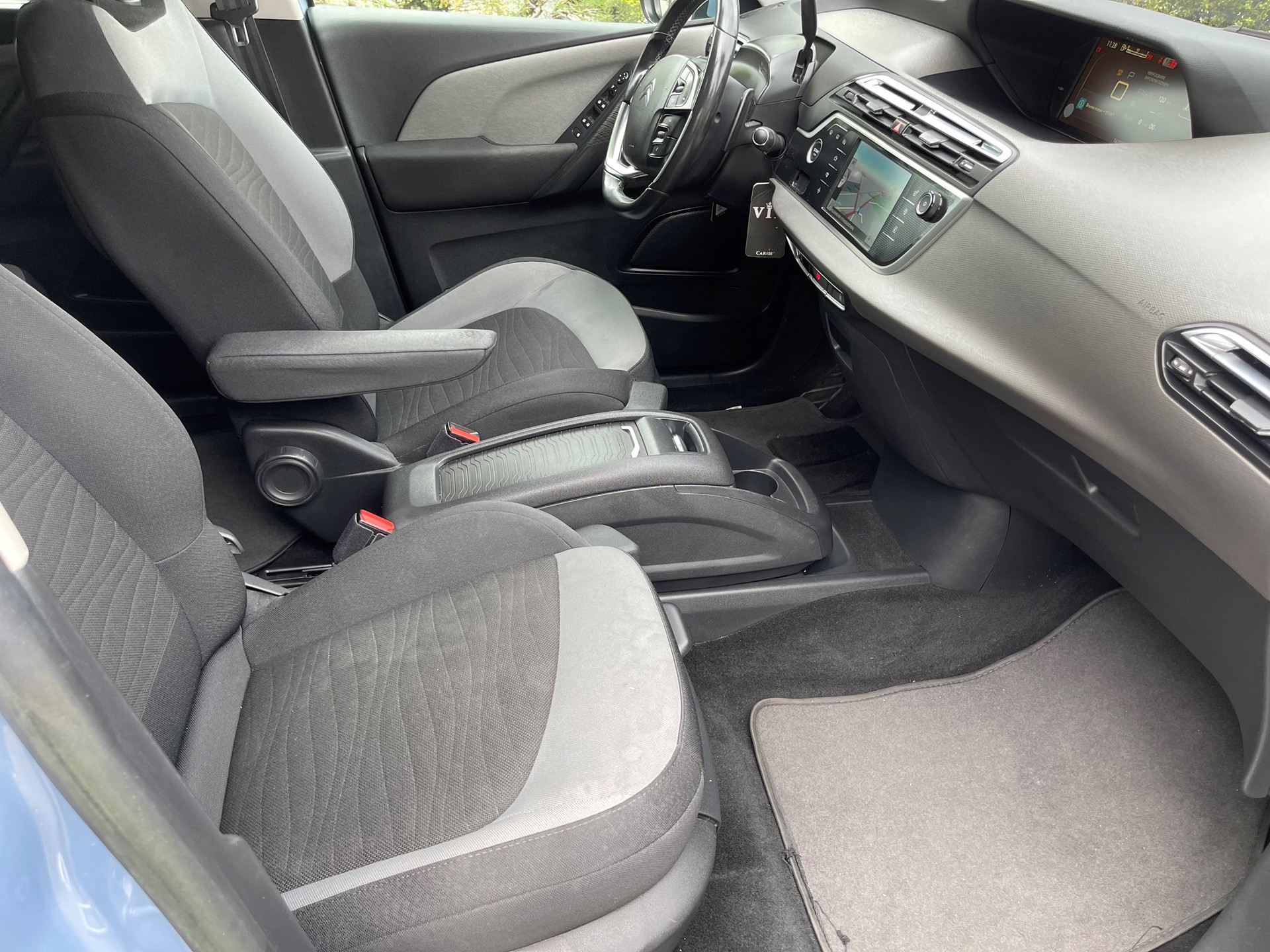 CITROEN Grand C4 Picasso 2.0 BlueHDi Intensive Automatic-image-12