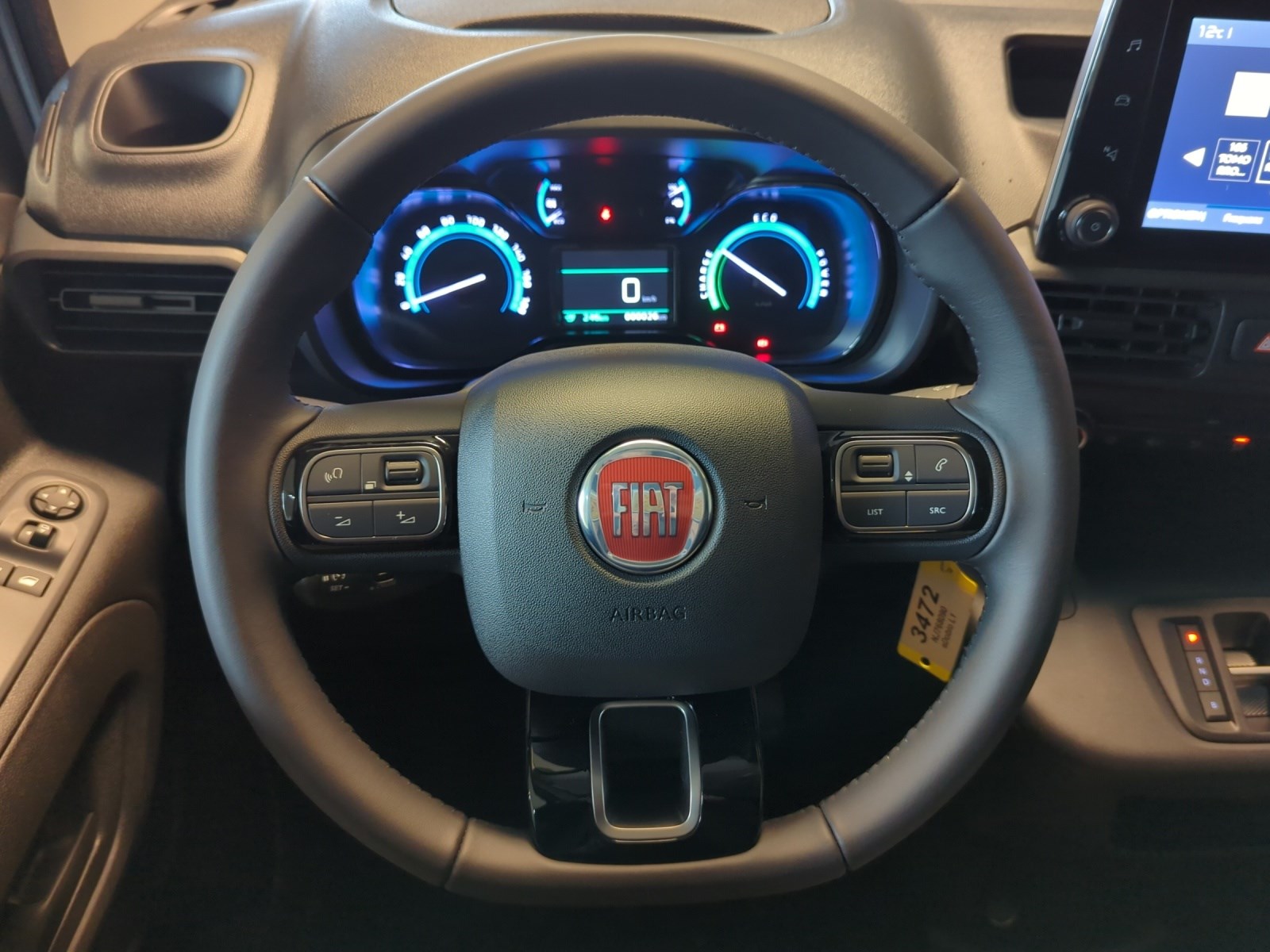 FIAT E-Doblo L1 50kWh Launch Edition-image-6
