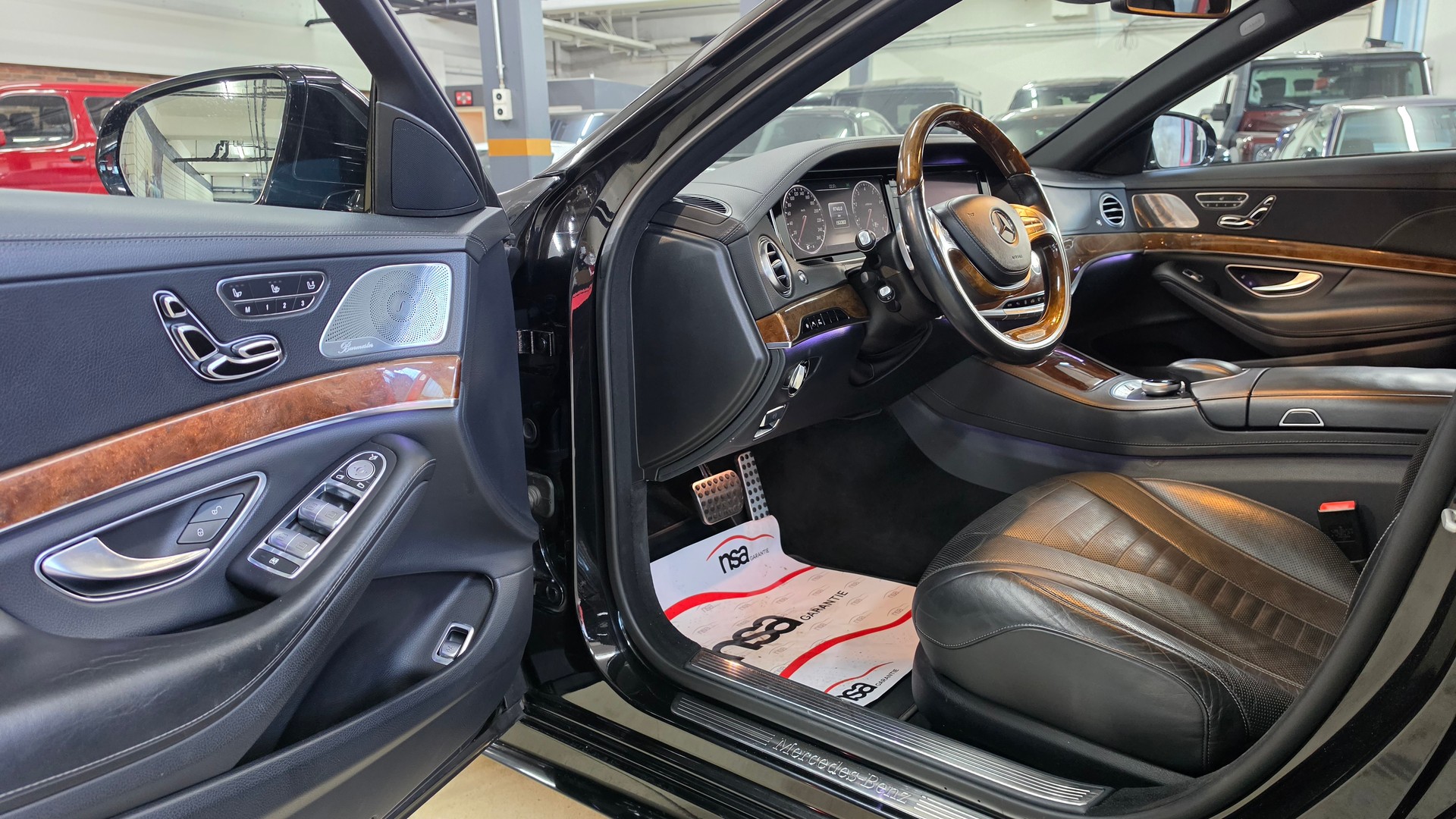 MERCEDES-BENZ S 500 7G-Tronic AMG-Line-image-19