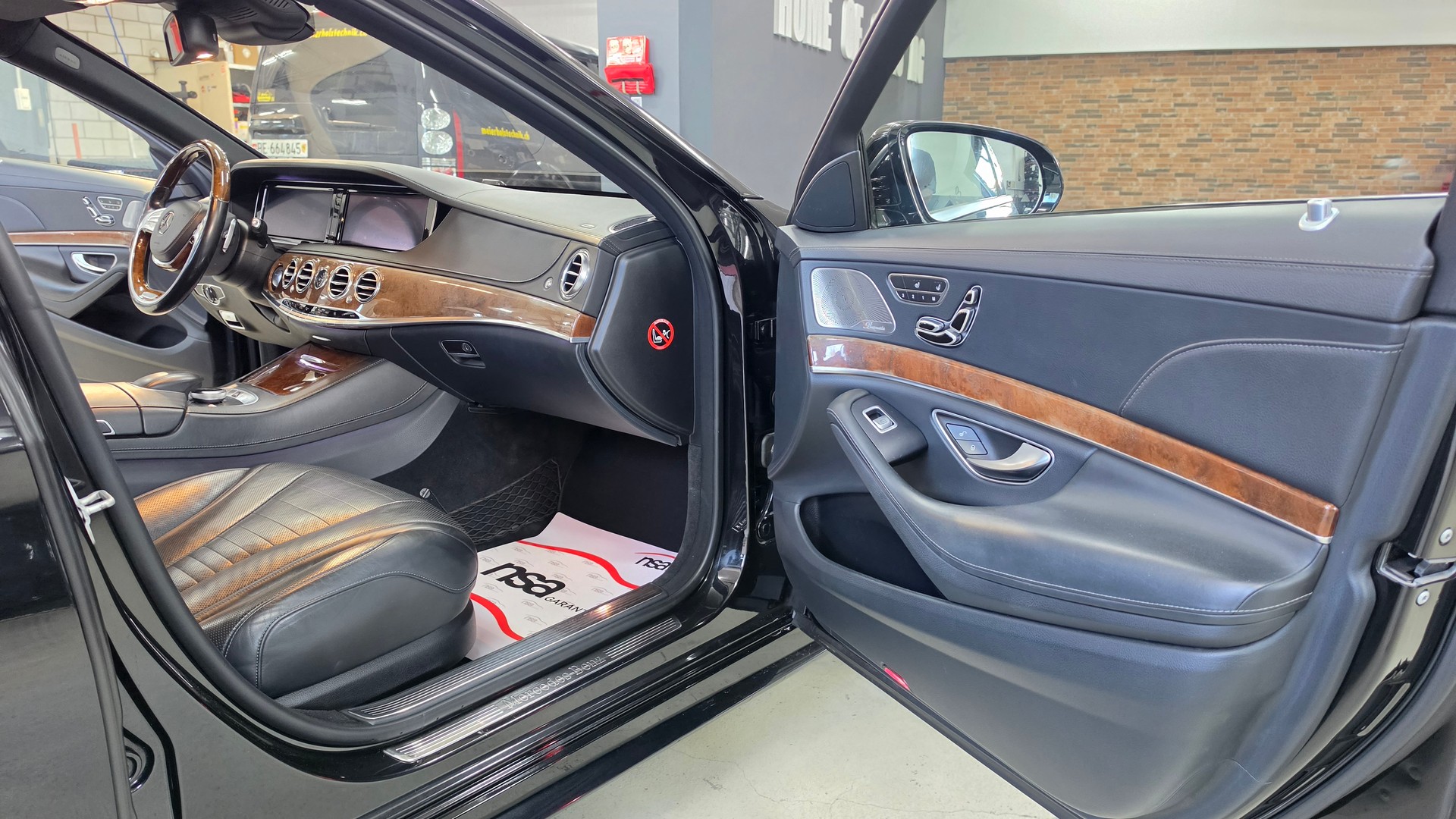 MERCEDES-BENZ S 500 7G-Tronic AMG-Line-image-25