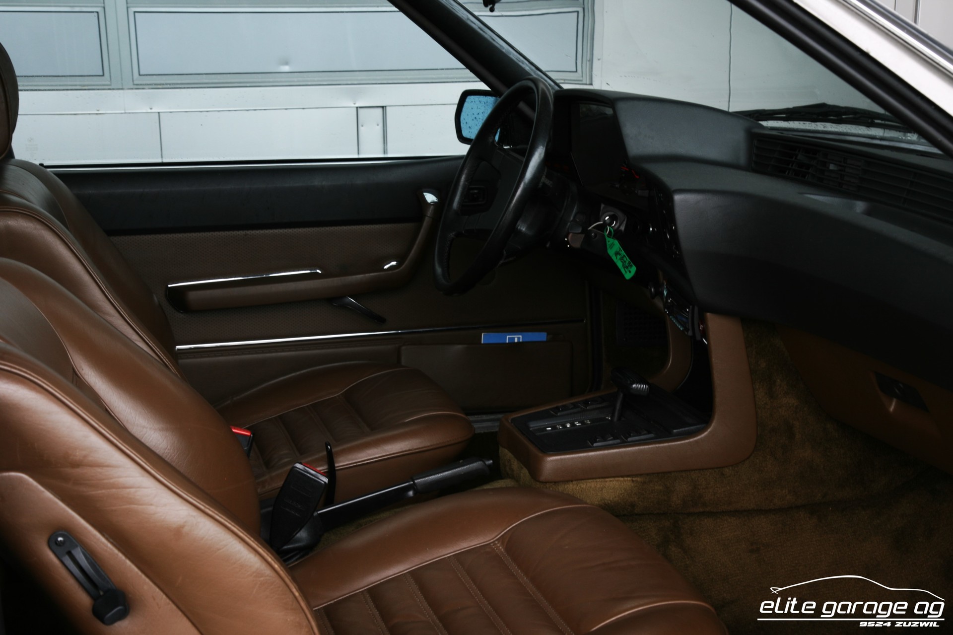BMW 635 CSi A-image-15