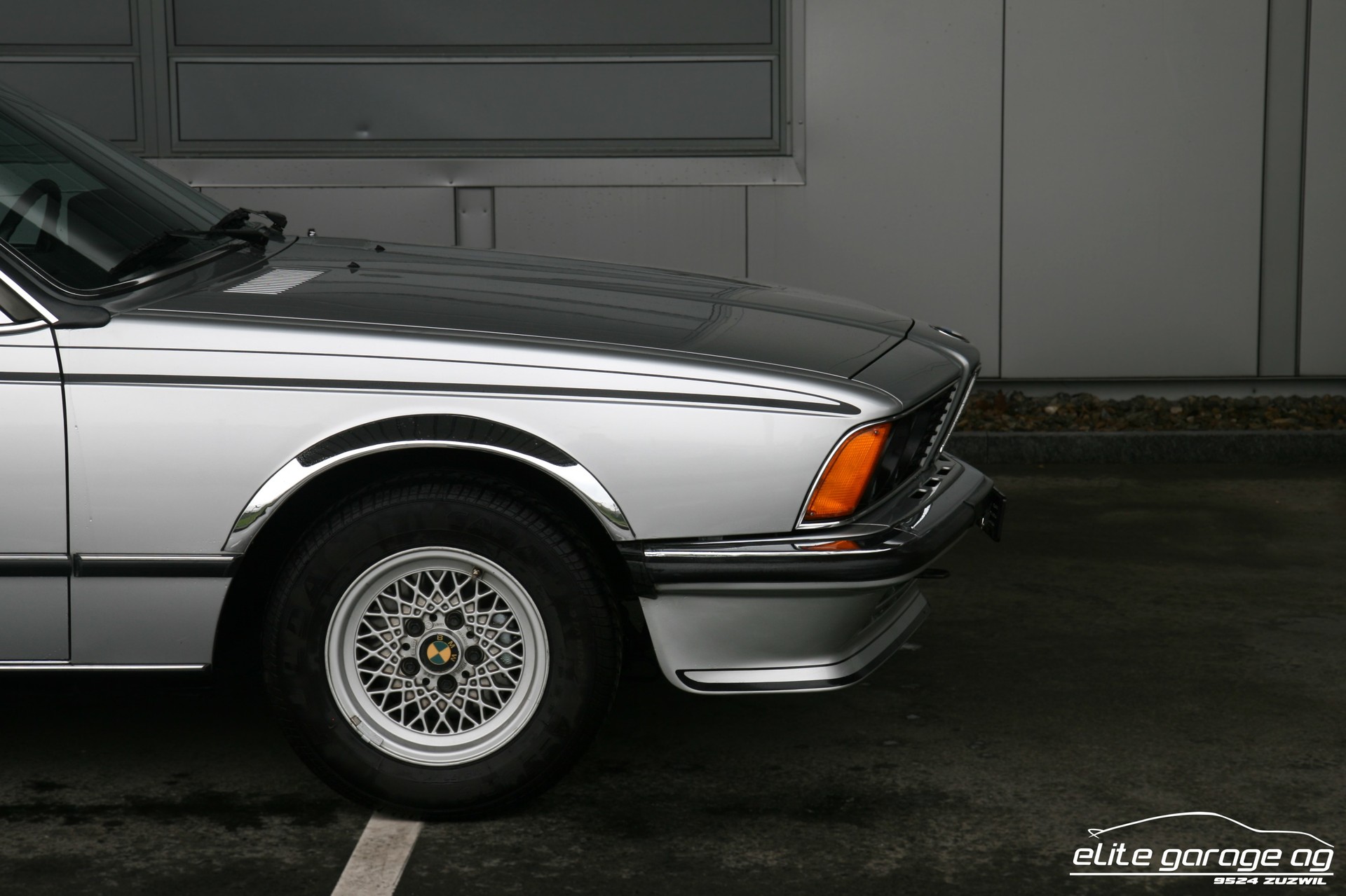 BMW 635 CSi A-image-9