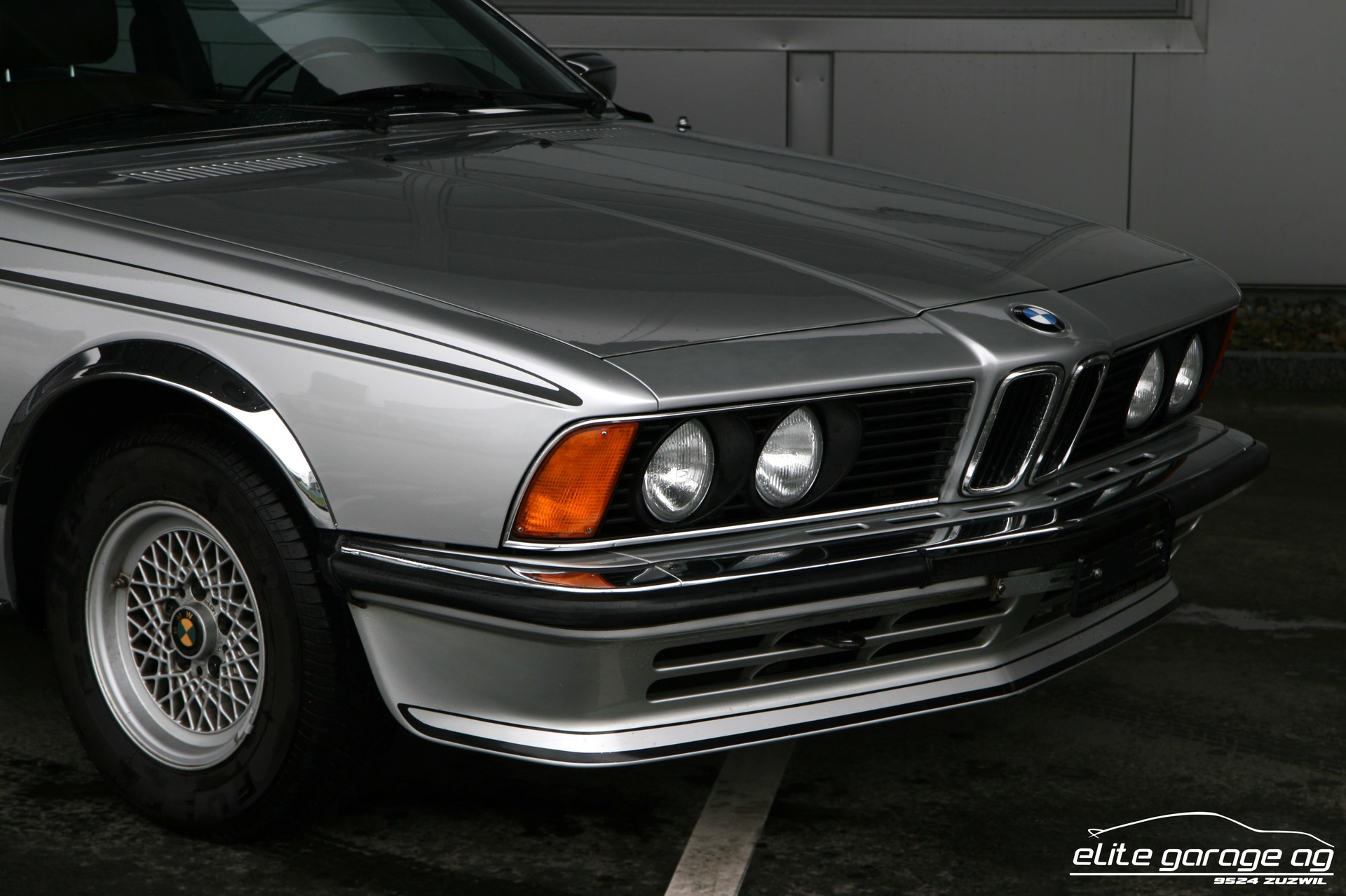 BMW 635 CSi A-image-8