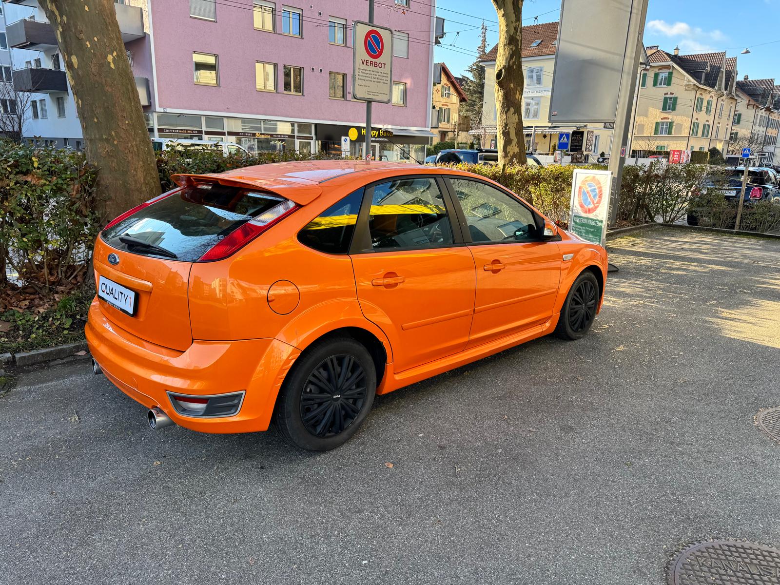 FORD Focus 2.5 Turbo ST-image-9