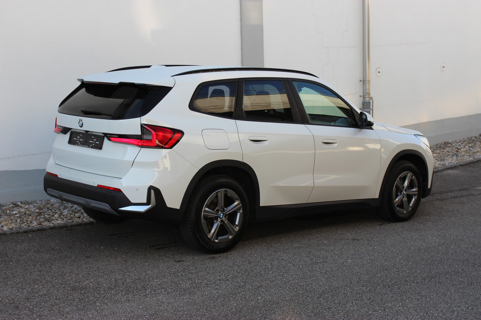 BMW X1 xDrive 20d 48V *ANHÄNGERKUPPLUNG*-image-5