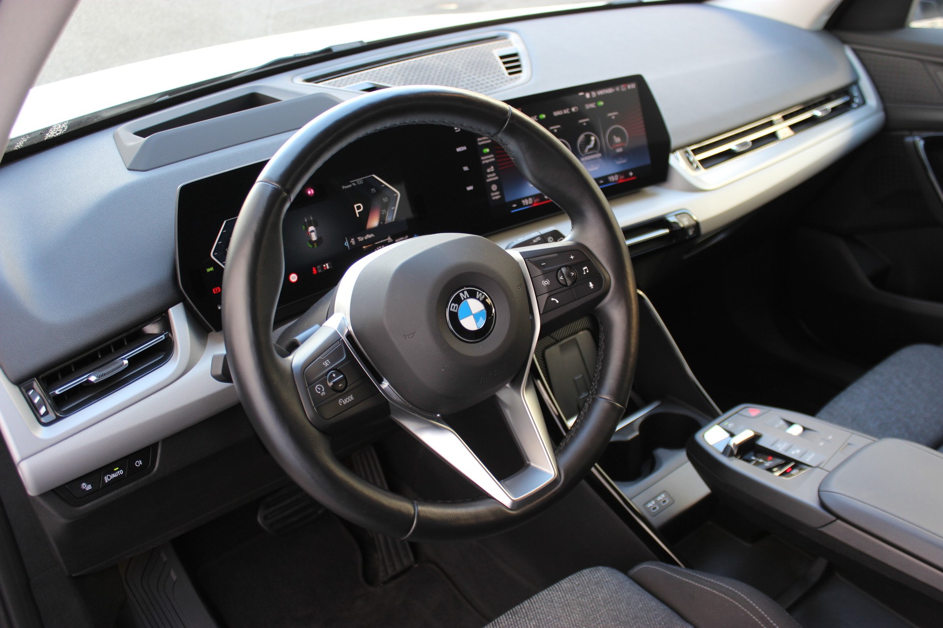 BMW X1 xDrive 20d 48V *ANHÄNGERKUPPLUNG*-image-17
