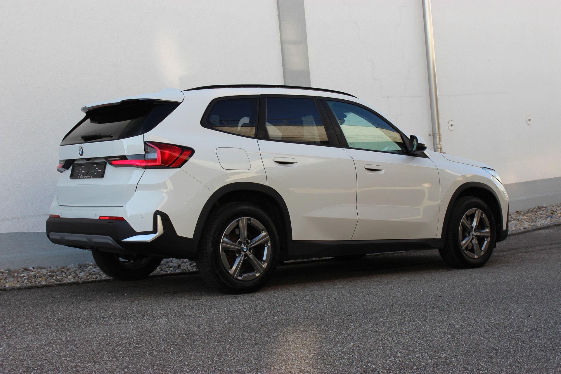 BMW X1 xDrive 20d 48V *ANHÄNGERKUPPLUNG*-image-2