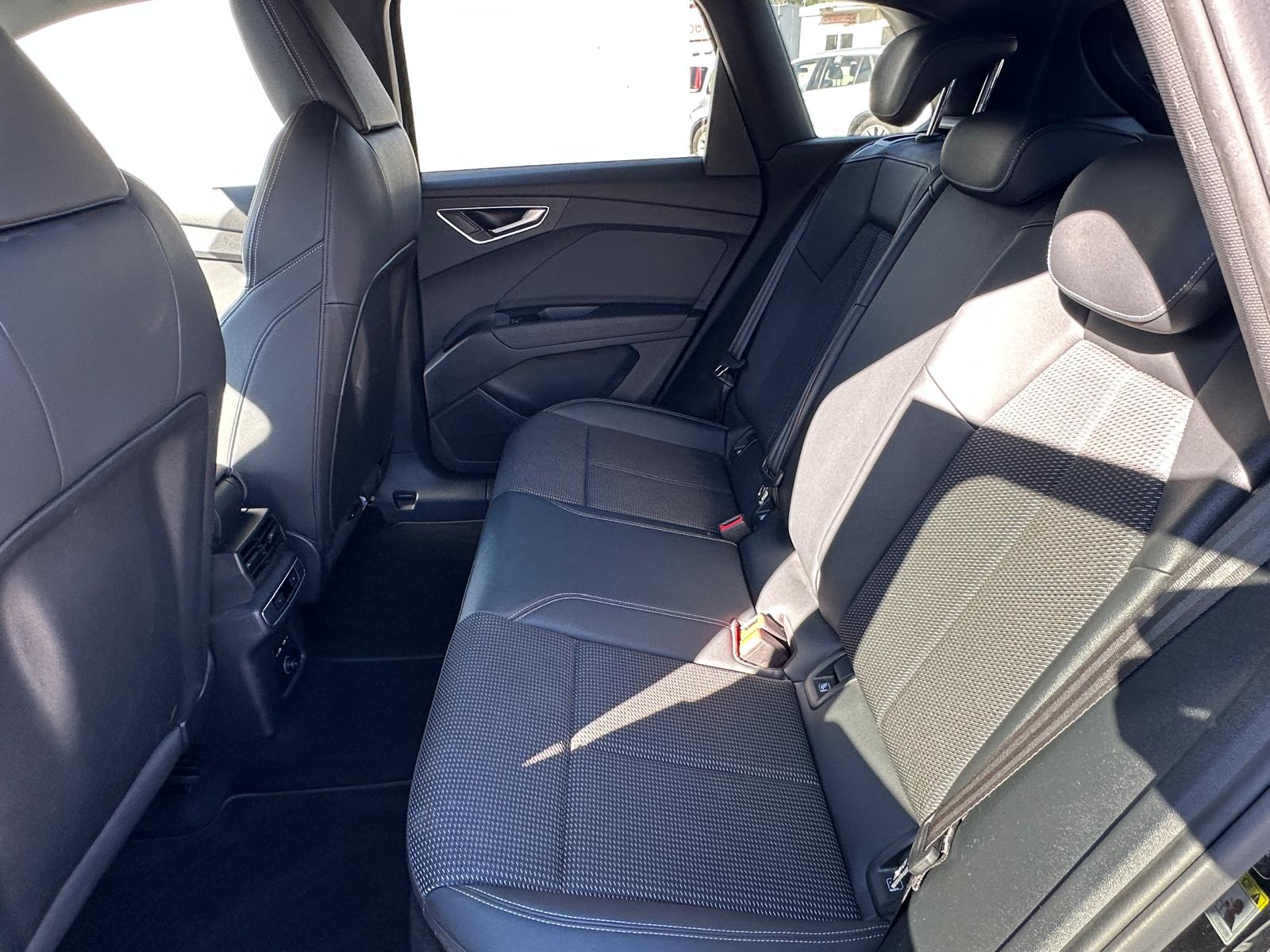 AUDI Q4 e-tron 50 quattro-image-13