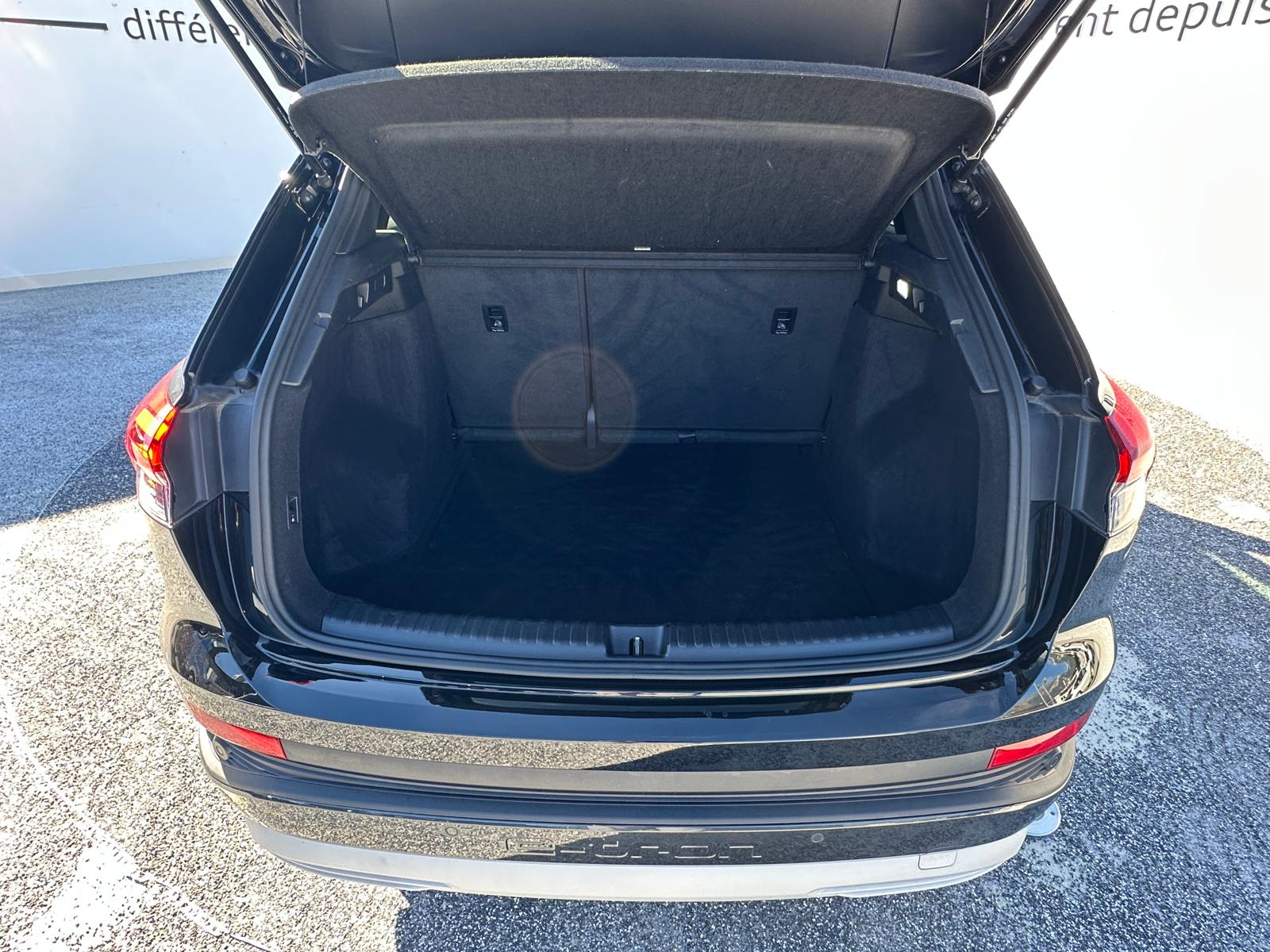 AUDI Q4 e-tron 50 quattro-image-11