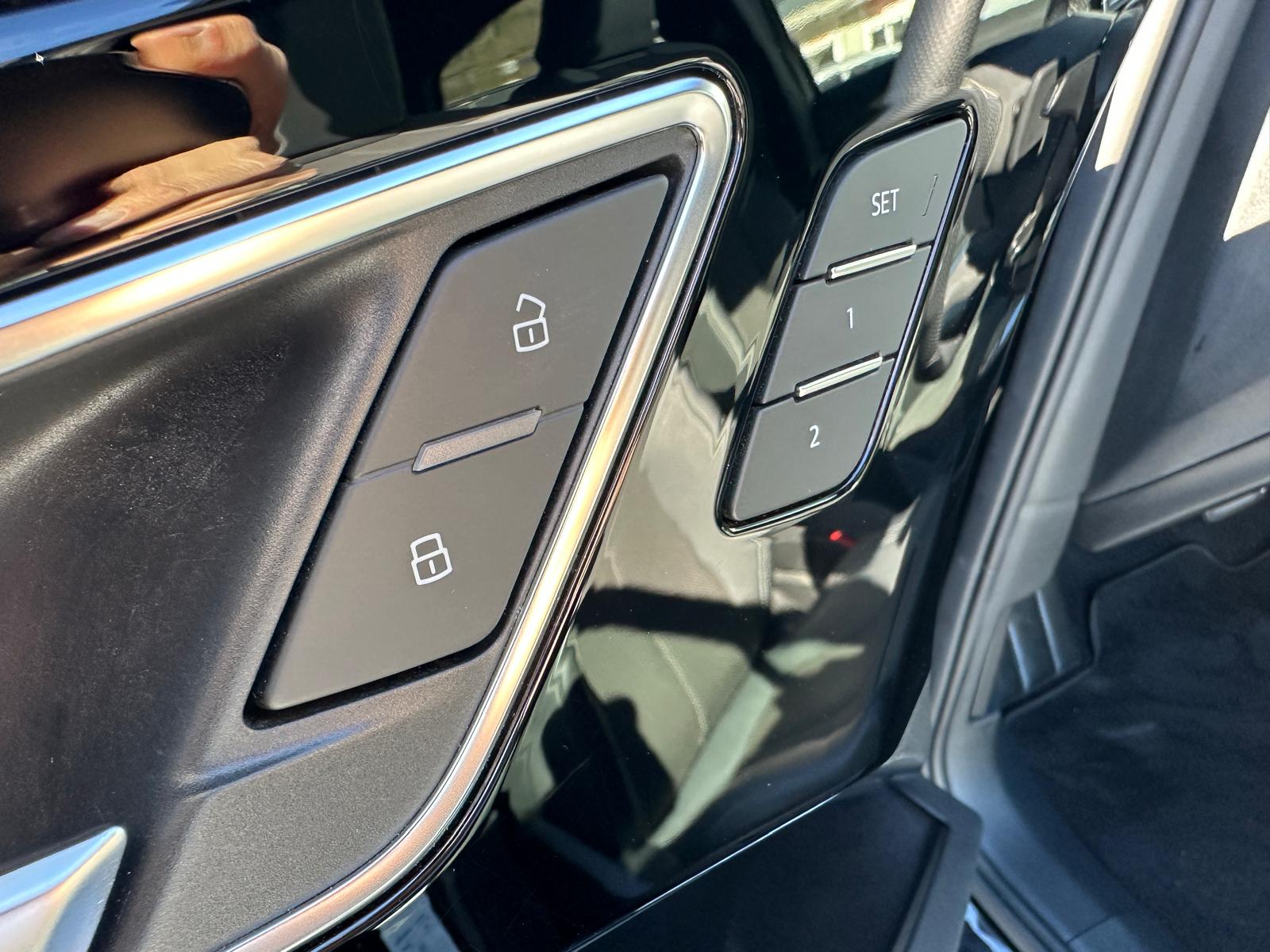 AUDI Q4 e-tron 50 quattro-image-7